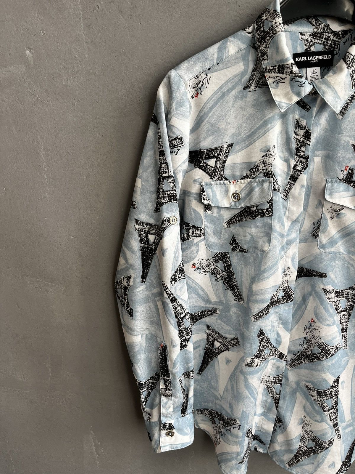 Designer × Karl Lagerfeld Karl Lagerfeld Paris France Eiffel Tower Print button shirt Size US S / EU 44-46 / 1 - 5 Thumbnail