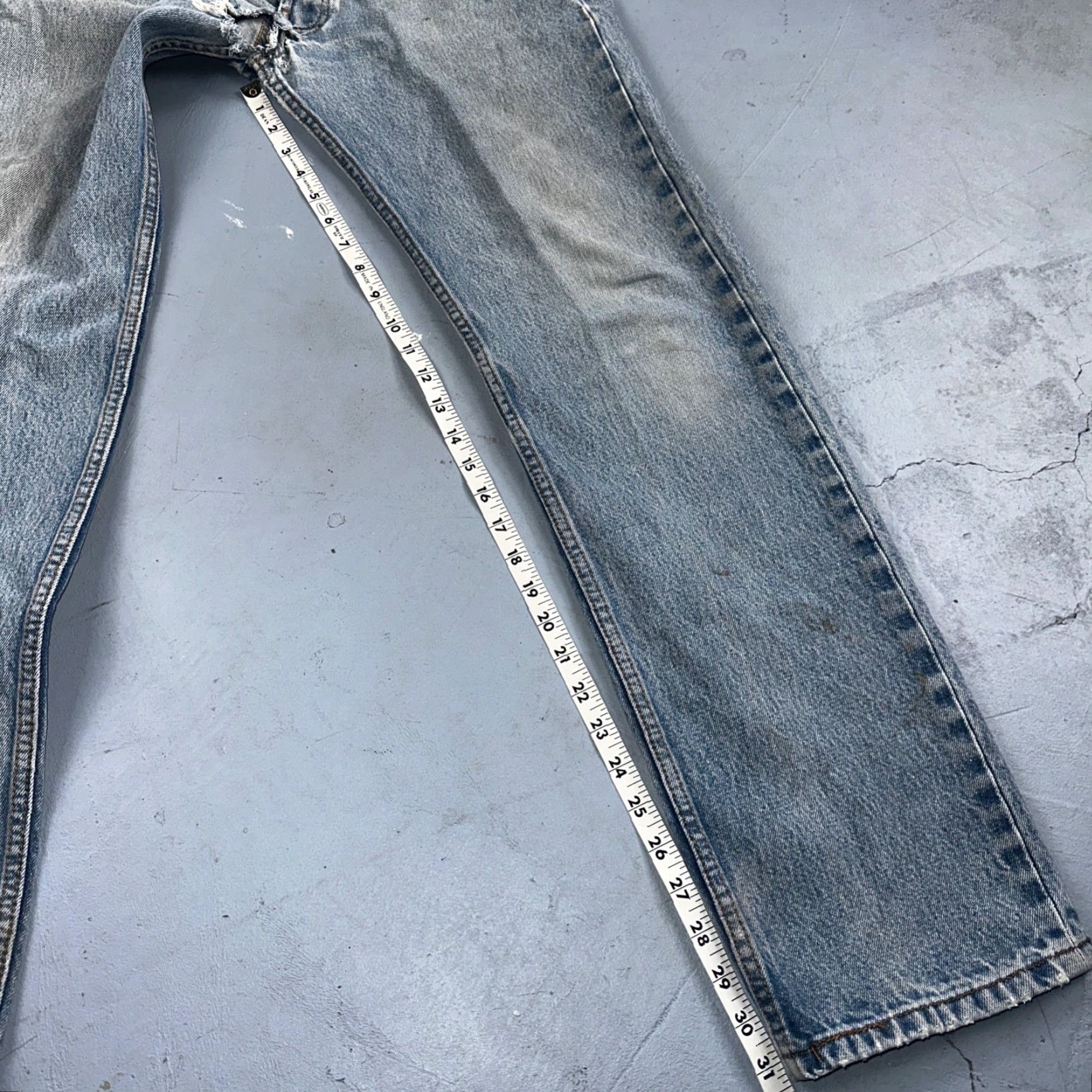 Levi's LEVI'S 501 Jeans - Vintage Straight Leg Denim, Light Wash 33x36, Men's Regular M, 2000s 90s Theme, Act 31x31 Size US 33 - 5 Thumbnail