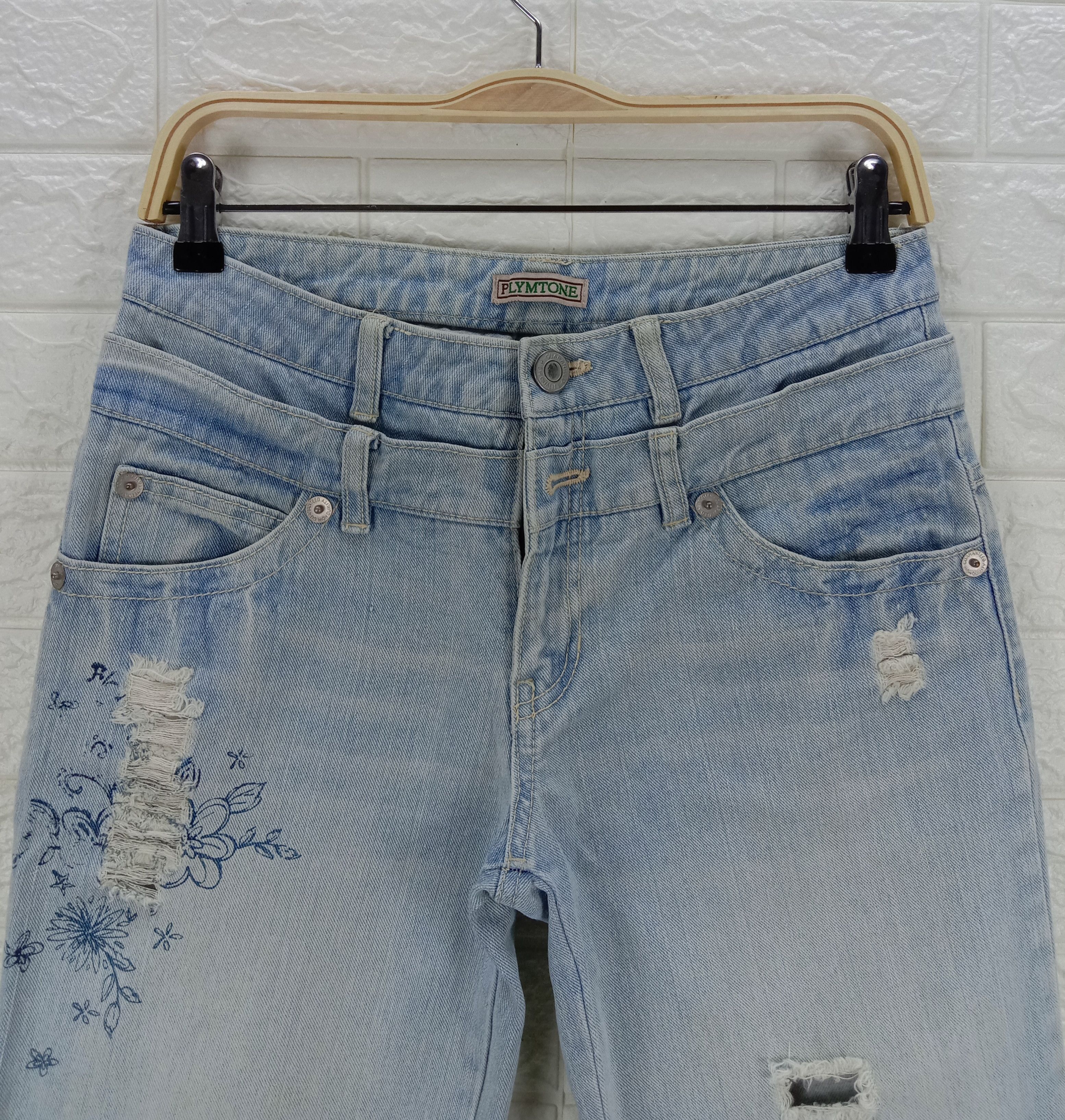 Japanese Brand Vintage Japanese Double Waist Light Wash Distressed Jeans Size 29" - 2 Thumbnail