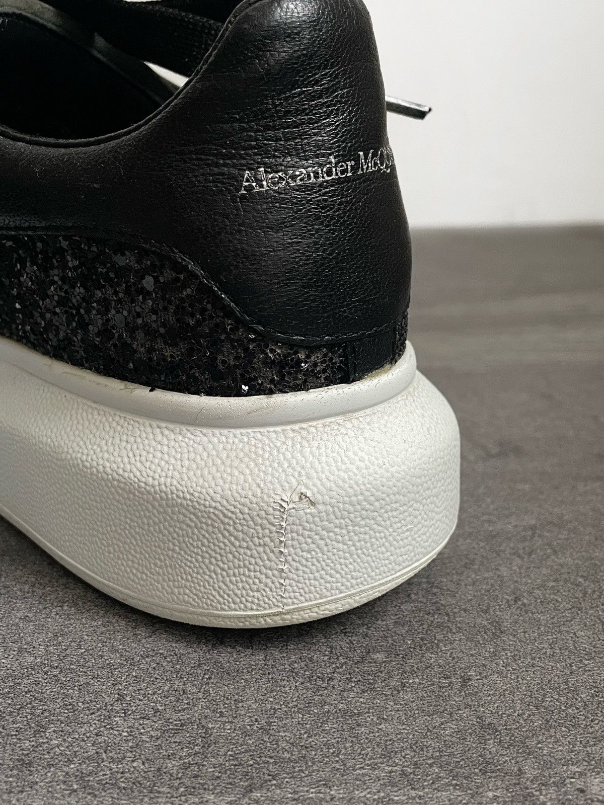Alexander McQueen Alexander McQueen Black Oversized Glitter Women’s Sneakers Size US 6 / IT 36 - 13 Thumbnail