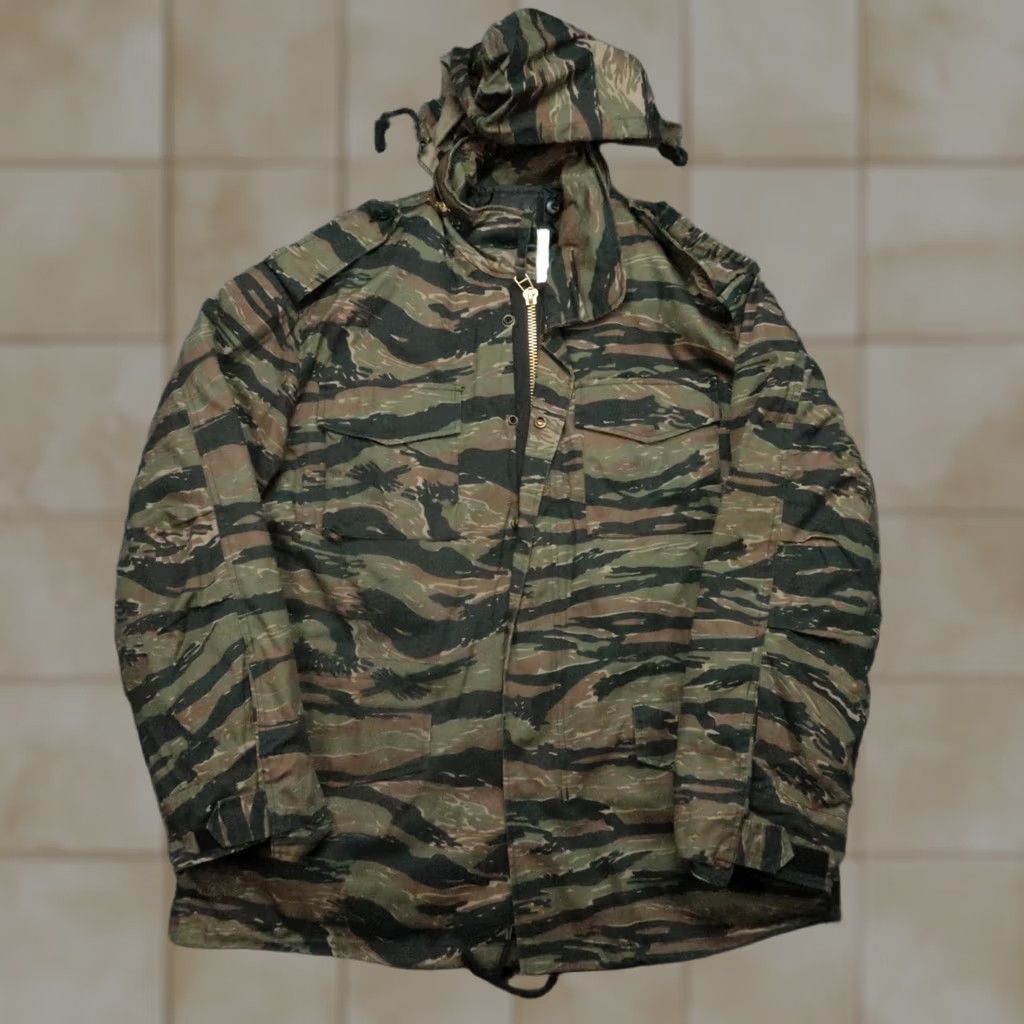 Rothco Rothco M65 Field Military Jacket Men Large Brown Black Green Tiger Stripe Camo Size US L / EU 52-54 / 3 - 1 Thumbnail
