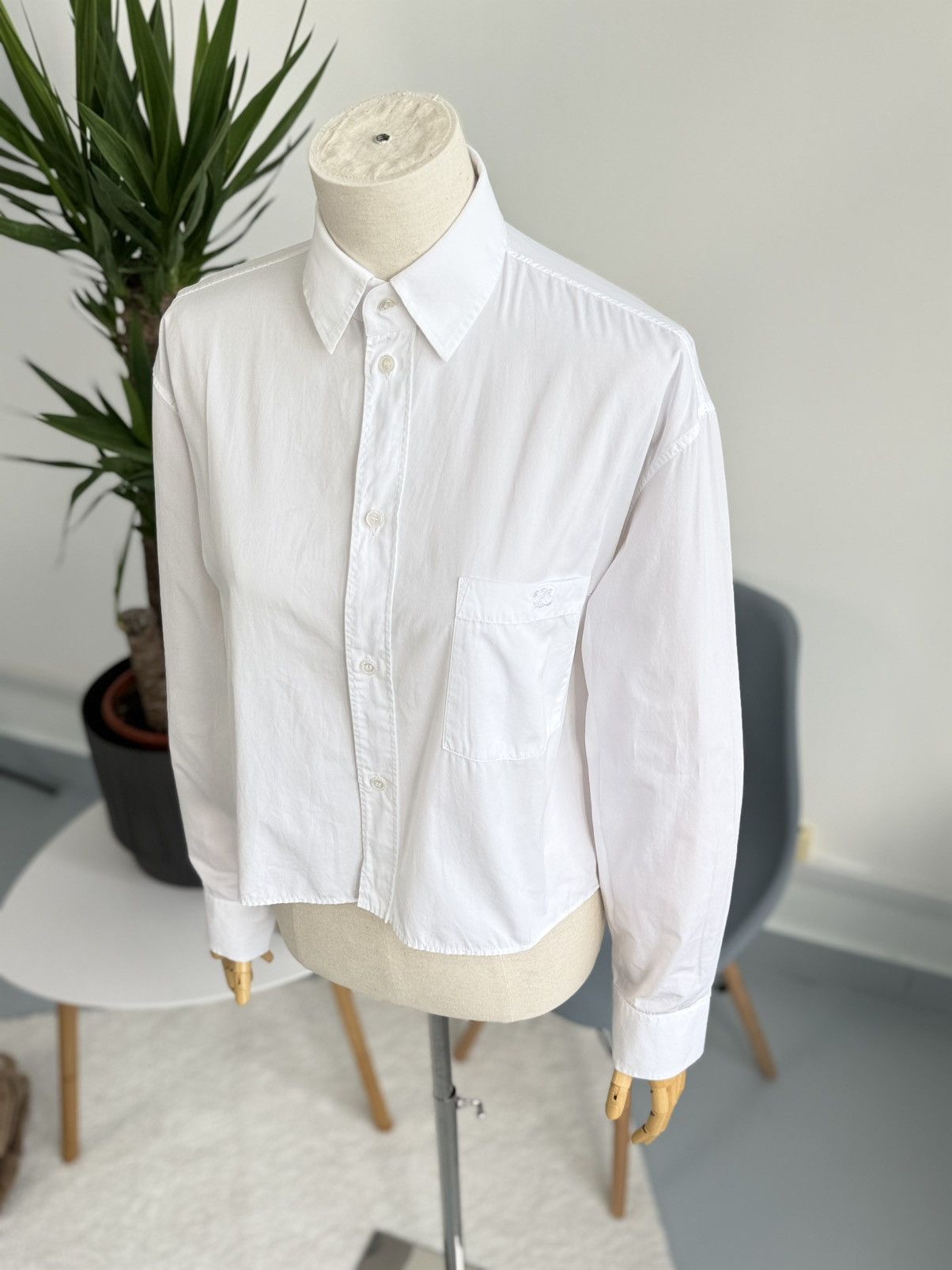 Celine Celine Paris Cropped White Shirt Pocket Logo Oversized Fit Size XS / US 0-2 / IT 36-38 - 3 Thumbnail