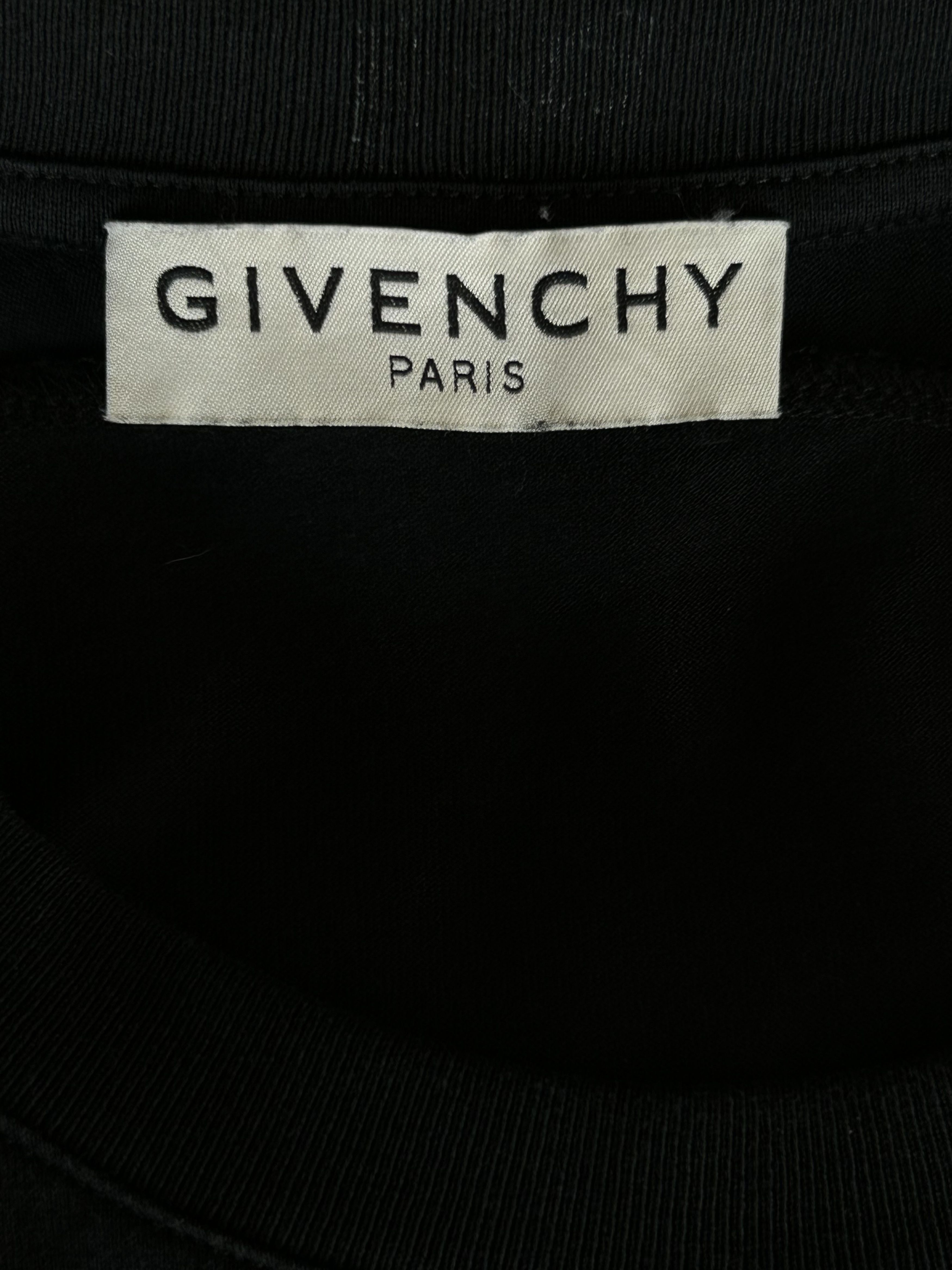 Givenchy Givenchy Black & White Split Logo T-Shirt Size US XL / EU 56 / 4 - 3 Thumbnail