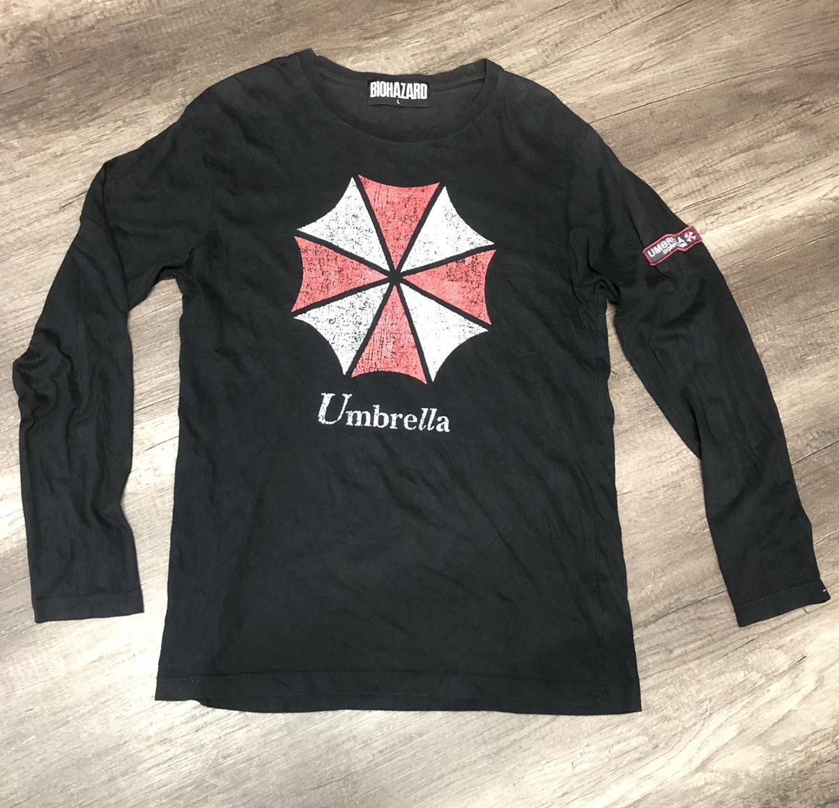 Seditionaries BIOHAZARD x UMBRELLA LONG SLEEVE Size US L / EU 52-54 / 3 - 1 Thumbnail