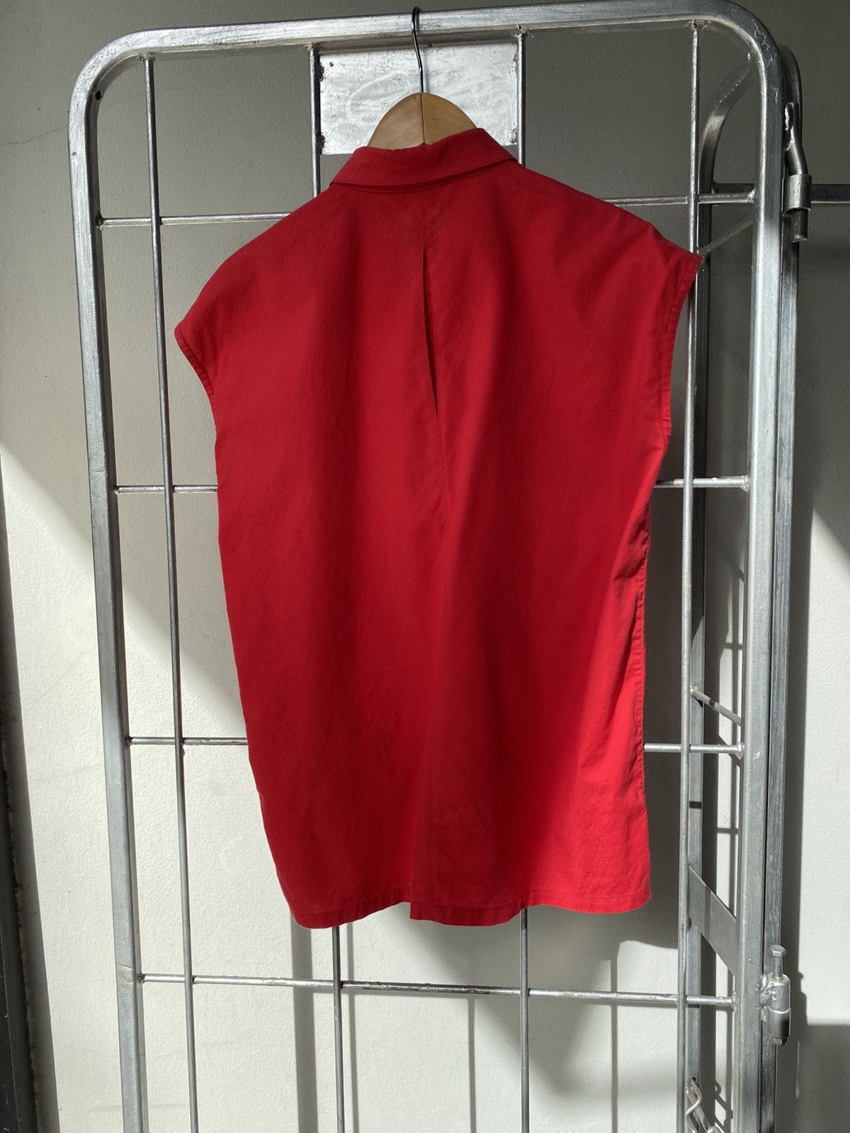 Dior Christian Dior Red Sleeveless Shirt Size S / US 4 / IT 40 - 8 Thumbnail