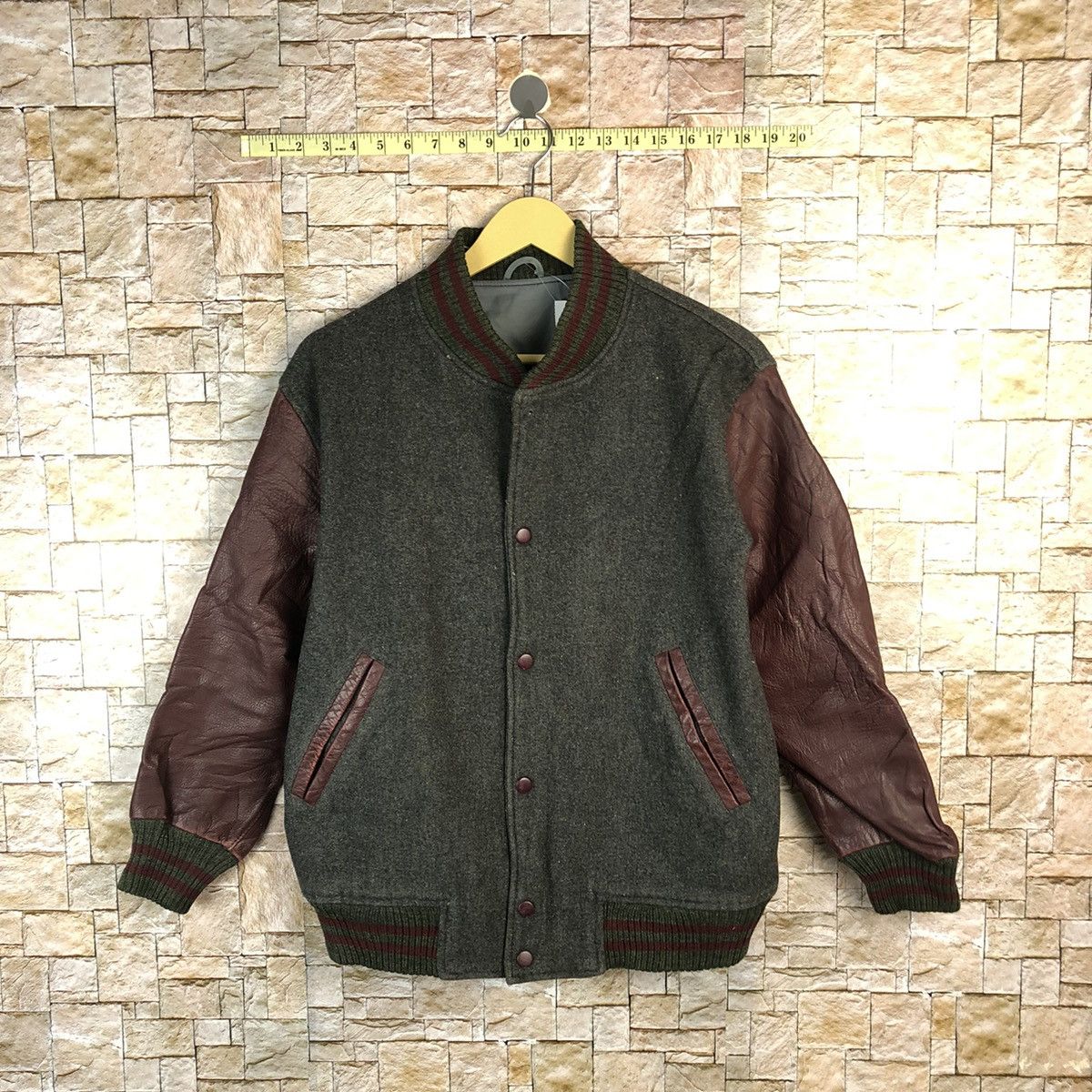 Japanese Brand Japanese Brand Maroon Bombers varsity Jacket #A826 Size US M / EU 48-50 / 2 - 1 Thumbnail