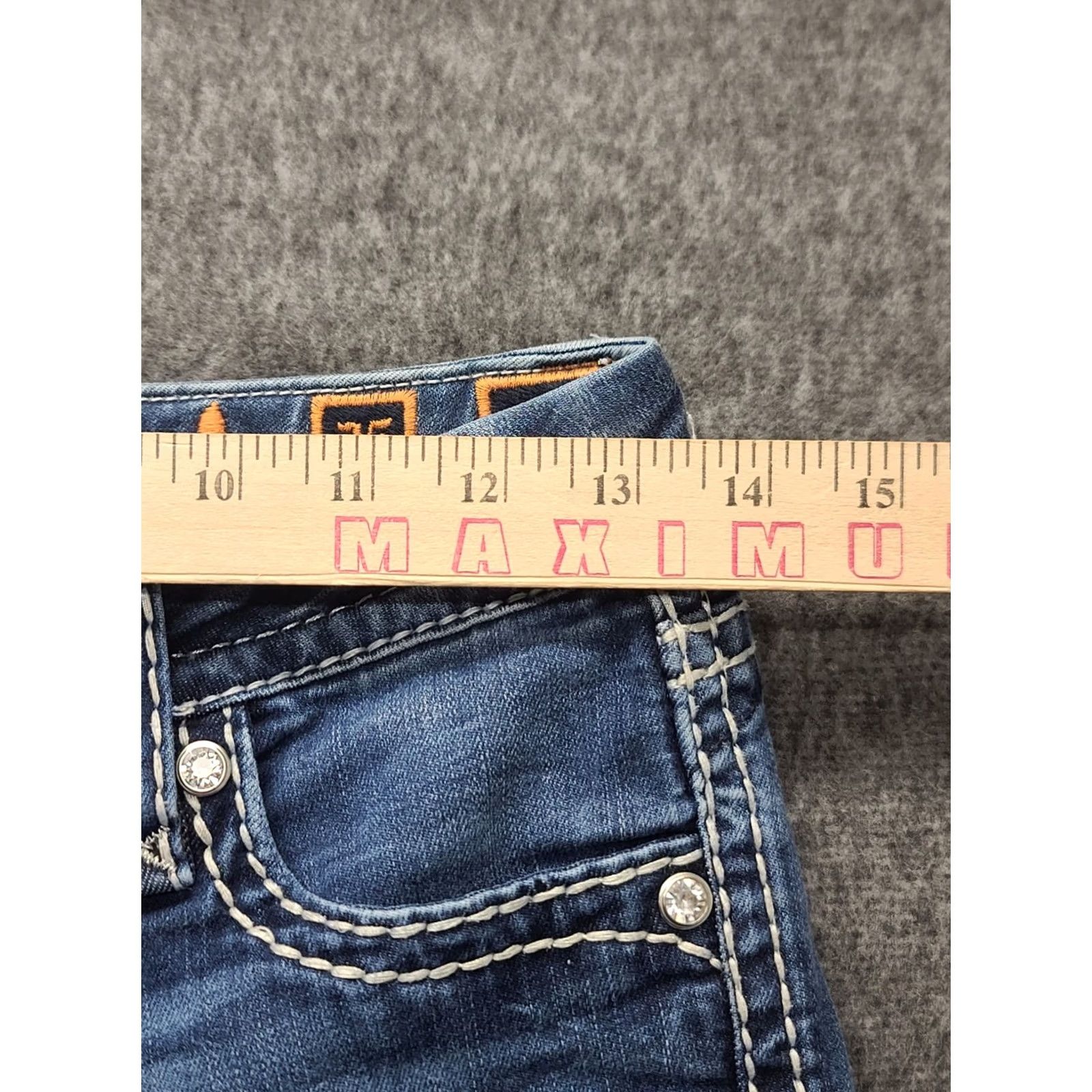 Vintage Rock Revival Jeans Womens 25x30 Sherry Skinny Fit Low Rise Distressed Stretch Denim Blue 5-Pocket Womens Rock Revival 90s Western Cowboy Y2K Shirt? Size 42" / US 20 - 5 Thumbnail
