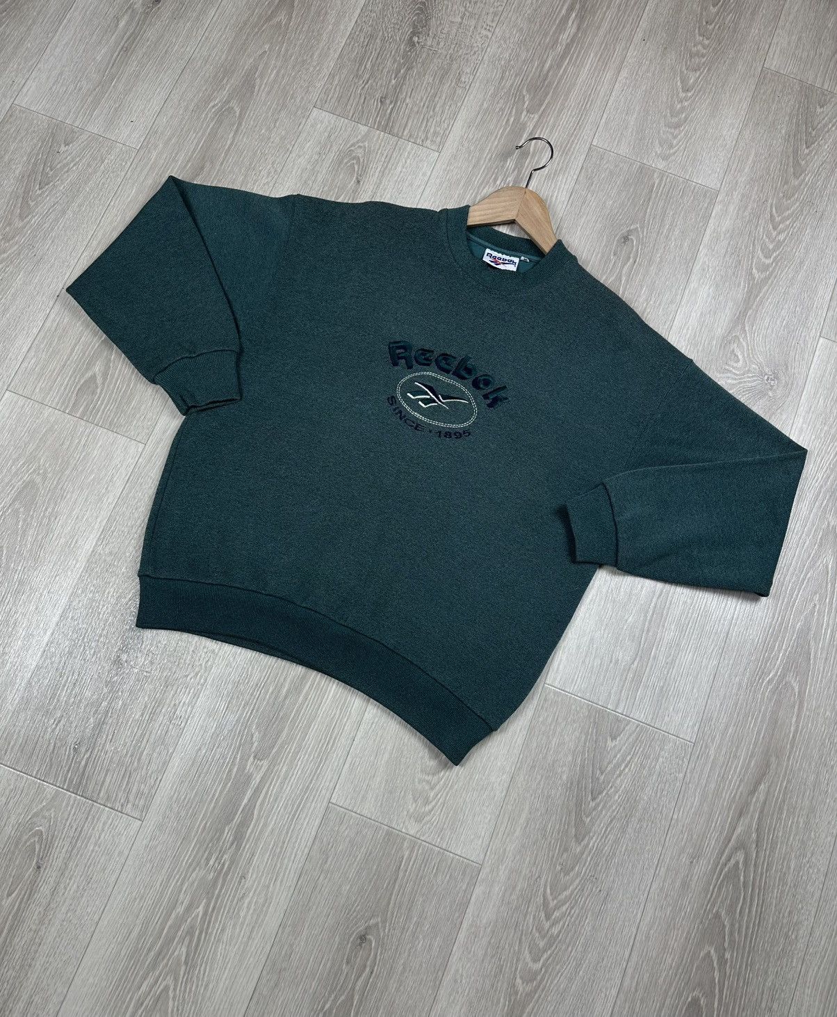 Reebok × Vintage Vintage Reebok Crewneck Sweatshirt 90s Boxy Fit Size M Size US M / EU 48-50 / 2 - 6 Thumbnail