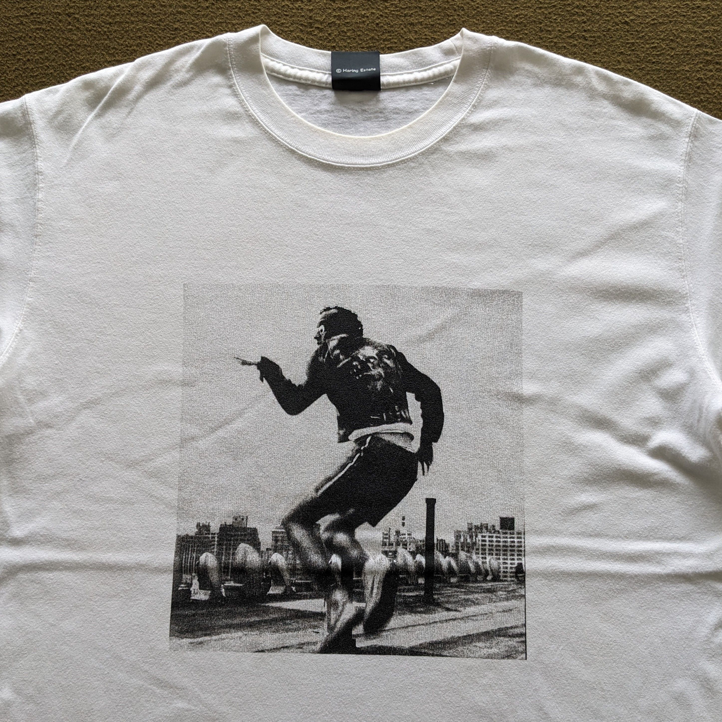 Keith Haring × Uniqlo Vintage Keith Haring x Uniqlo American Art T-shirt Size US L / EU 52-54 / 3 - 2 Thumbnail