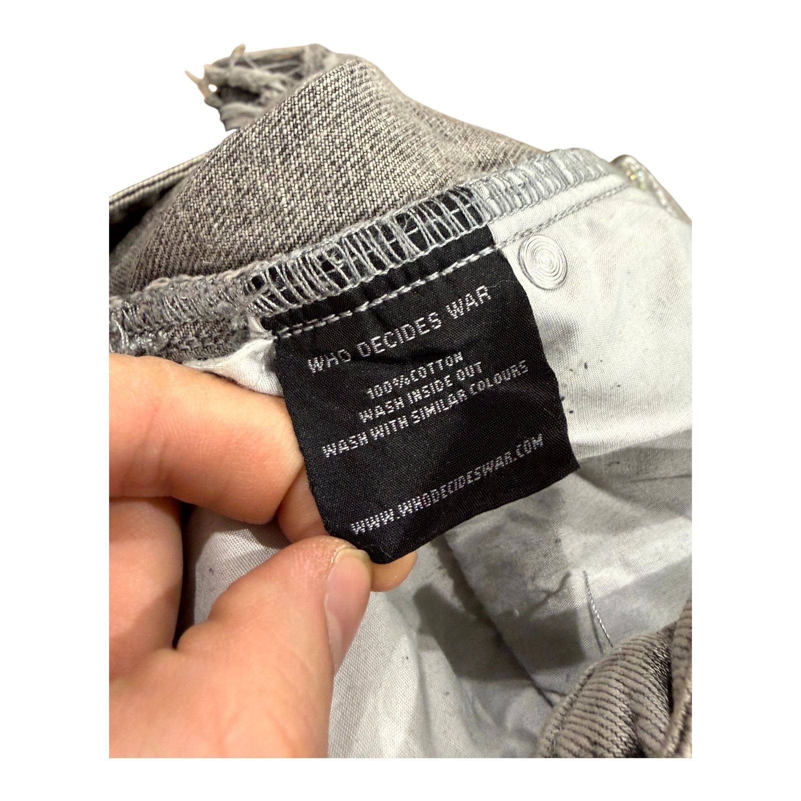 Who Decides War Who Decides War Ultra Flare Rhinestone Grey Jeans Size US 32 / EU 48 - 4 Thumbnail