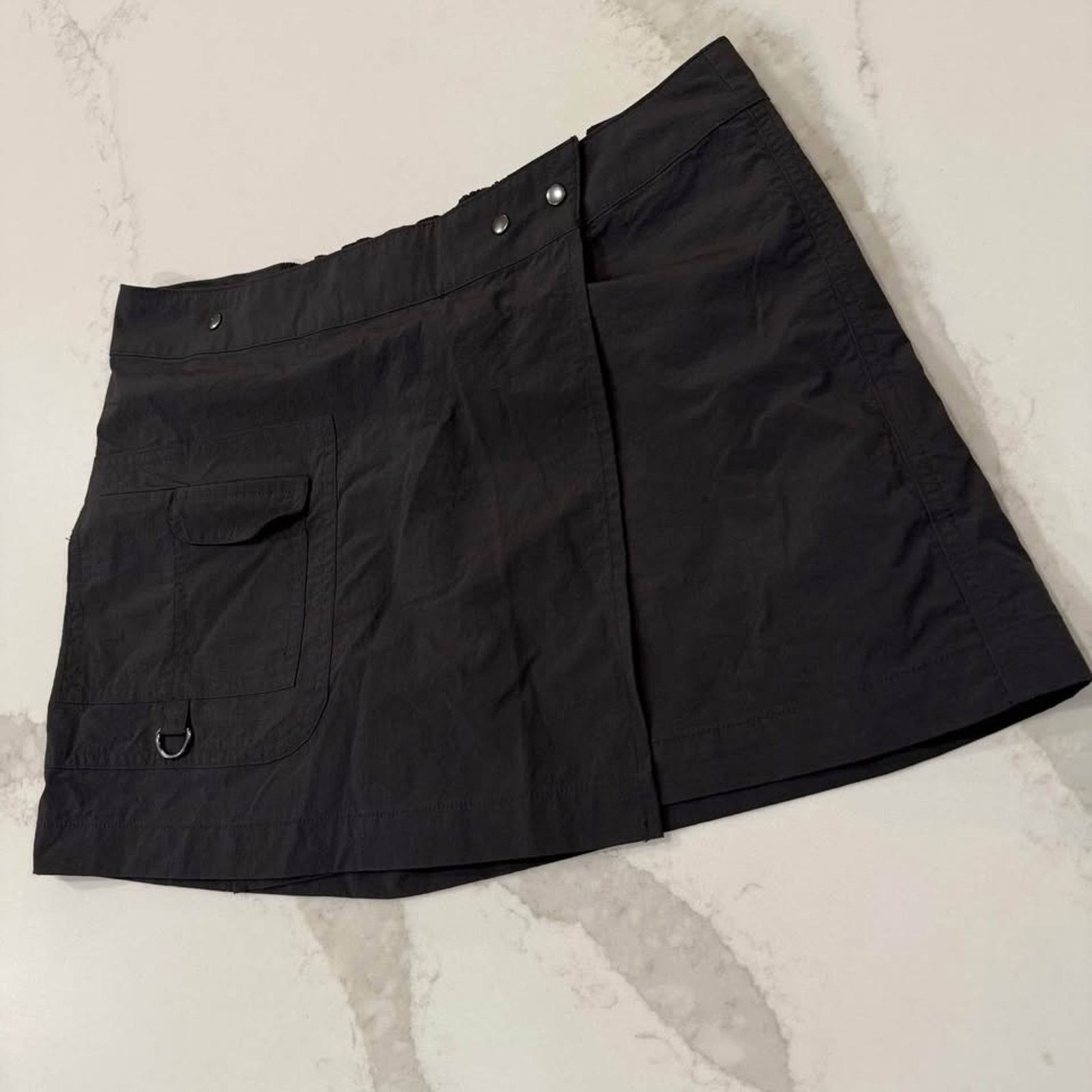 Urban Outfitters Urban Outfitters Micro Utility Wrap Cargo MiniSkirt Womens 8 Size 30" / US 8 / IT 44 - 2 Thumbnail