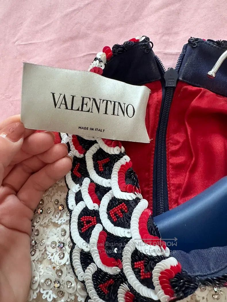 Valentino Valentino dress Size M / US 6-8 / IT 42-44 - 5 Thumbnail
