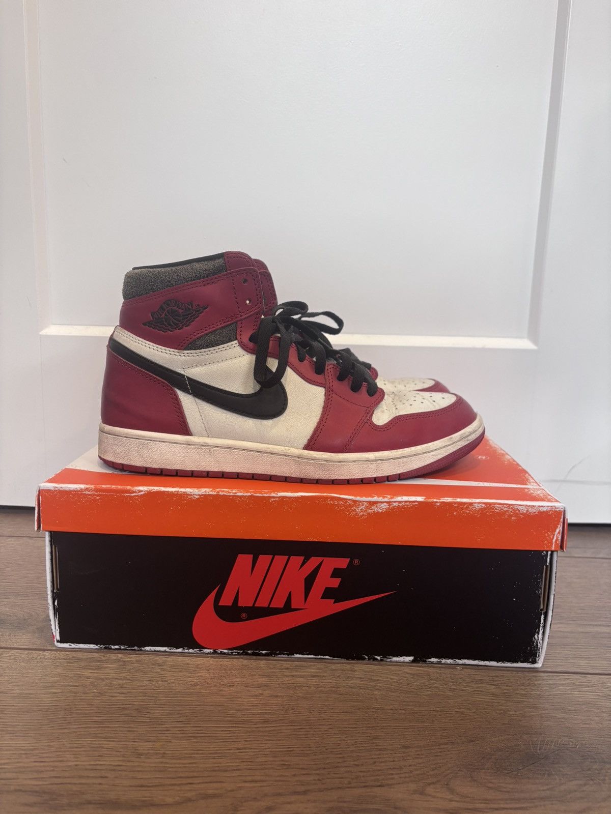 Air Jordan 1 Retro “Lost And Found” Chicago