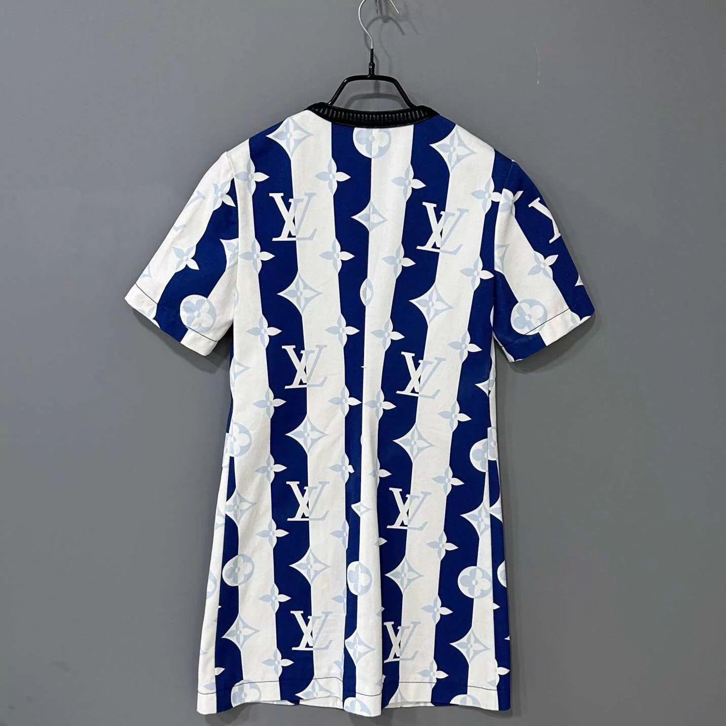 Louis Vuitton LV blue and white Monogram stripe 98 New 34 dress Size XS / US 0-2 / IT 36-38 - 1 Thumbnail
