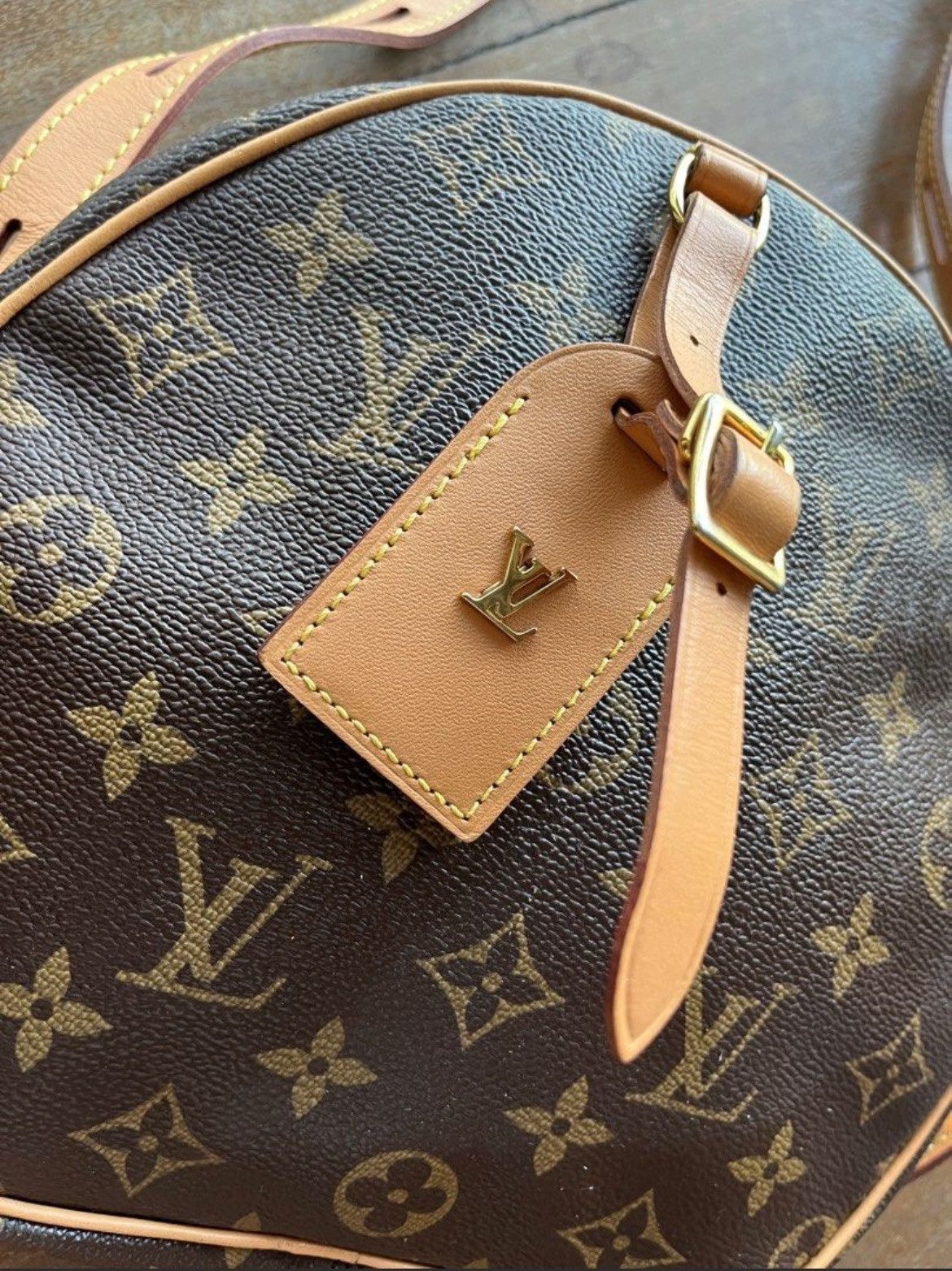 Louis Vuitton Louis Vuitton Boite Chapeau Souple (Monogram) Bag Size ONE SIZE - 3 Thumbnail