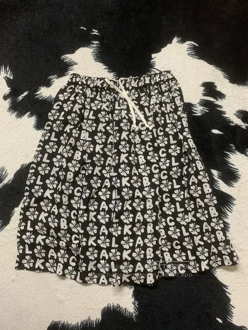 Comme des Garcons Comme Des Garcons size M Letter Big Pocket Skirt Size 23" - 7 Thumbnail
