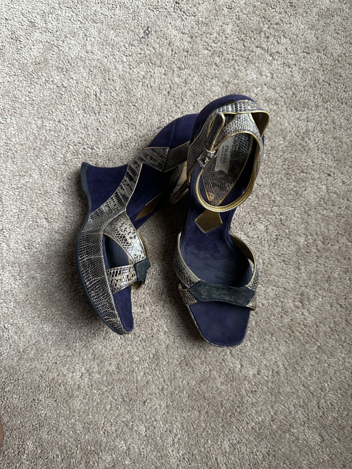 Prada Prada Embossed Snakeskin Wedges Size US 10 / IT 40 - 2 Thumbnail