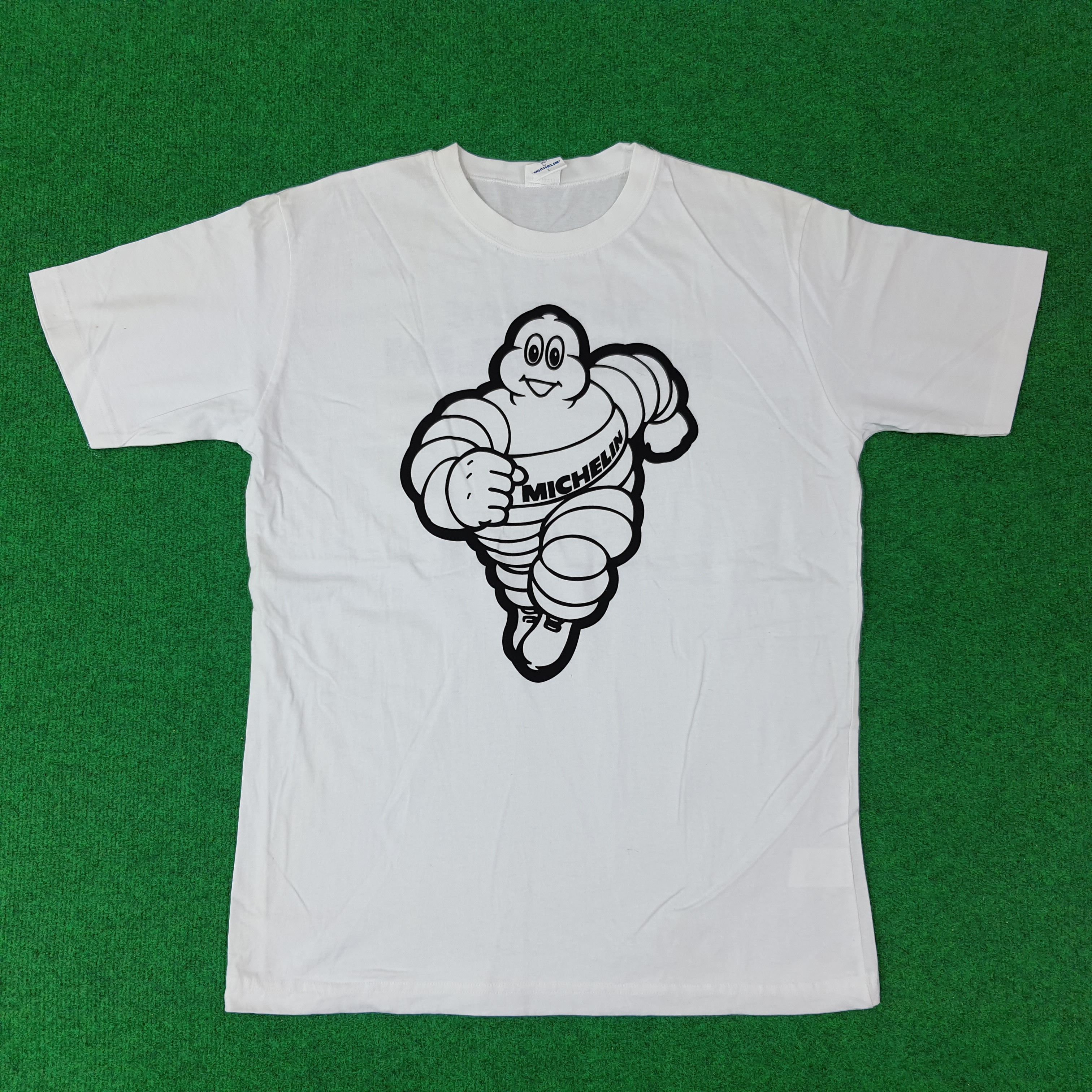 Vintage Vintage The Tire Michelin Motorsports Tshirt C259N6 Size US L / EU 52-54 / 3 - 1 Thumbnail