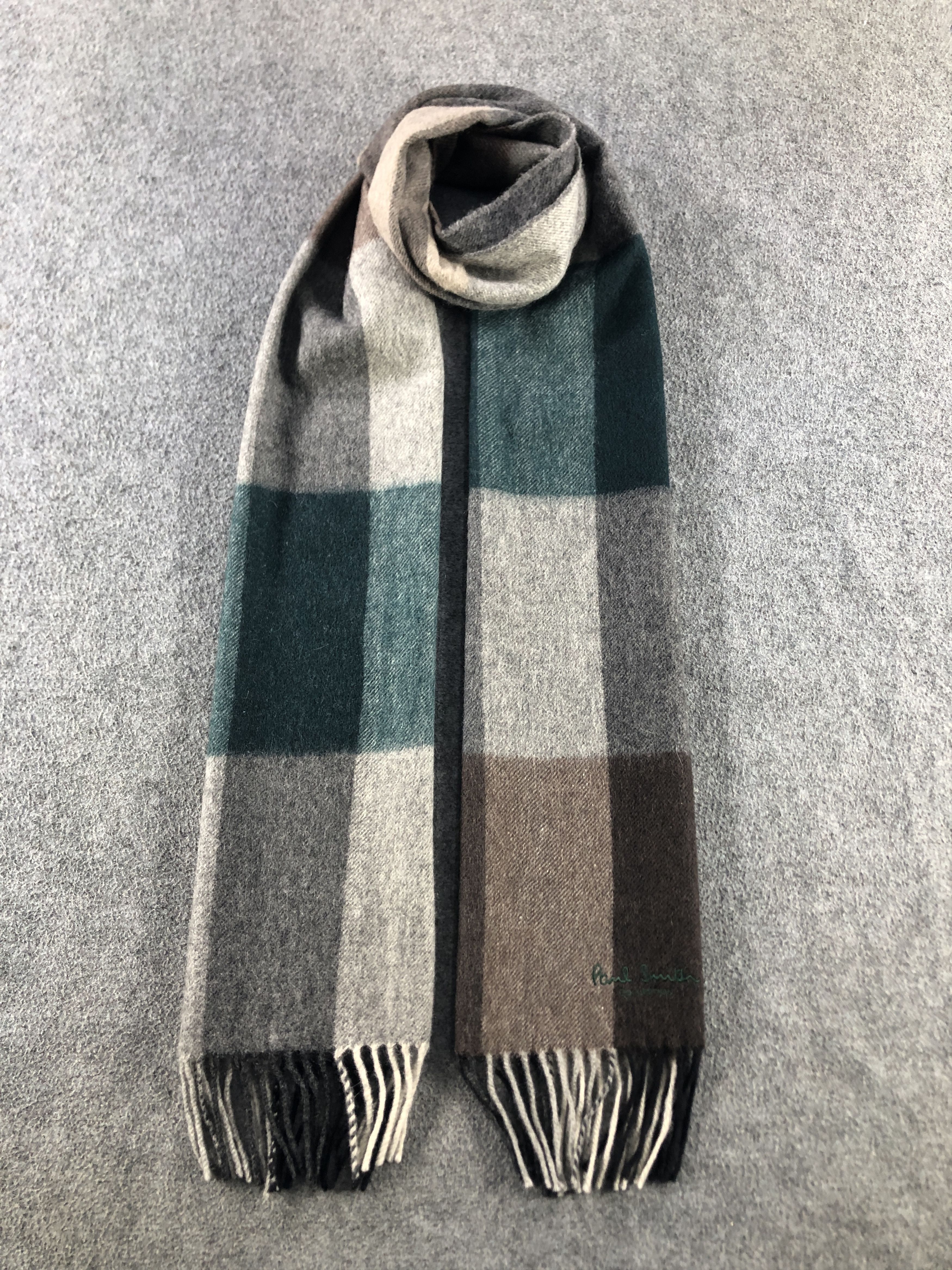 Paul Smith Paul Smith Scarf / Muffler / Neckwear P727 Size ONE SIZE - 1 Thumbnail