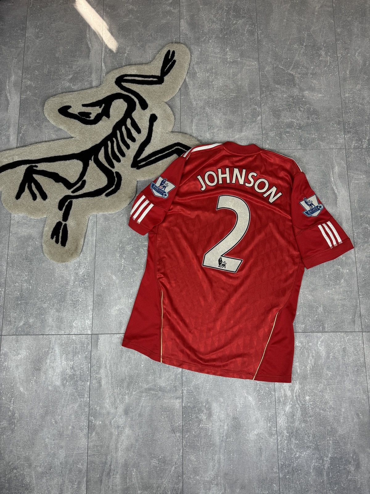 Adidas Mens Vintage Adidas Liverpool FC Johnson 2 T-shirt jersey Size US M / EU 48-50 / 2 - 1 Thumbnail