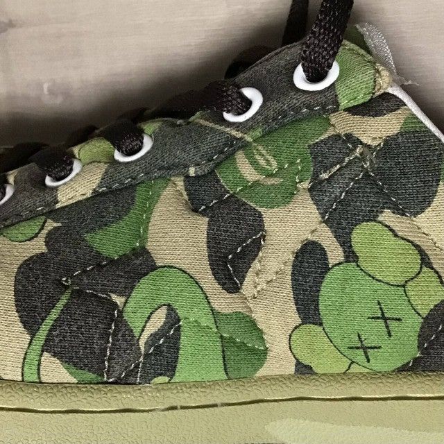 Bape BAPE × KAWS ULTRA SKULL STA sneakers Bendy ABC camo NIGO APE Size US 9.5 / EU 42-43 - 7 Thumbnail