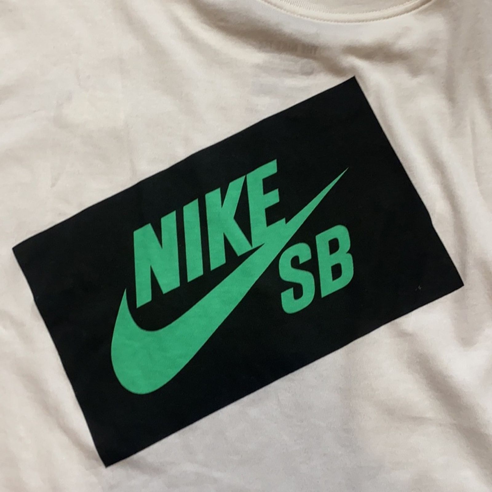 Nike 2015 Nike SB Patch Dri-Fit Short Sleeve Size US XL / EU 56 / 4 - 6 Thumbnail