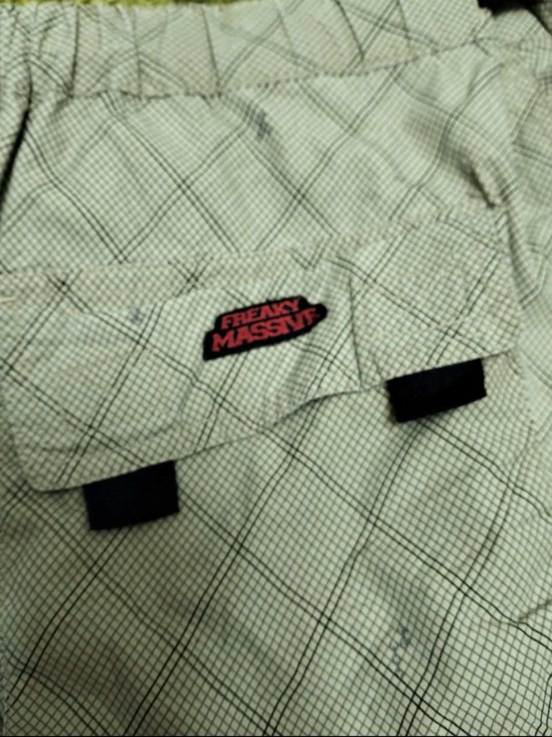 JNCO × Japanese Brand Freaky Massive Short Pant Size US 34 / EU 50 - 4 Thumbnail