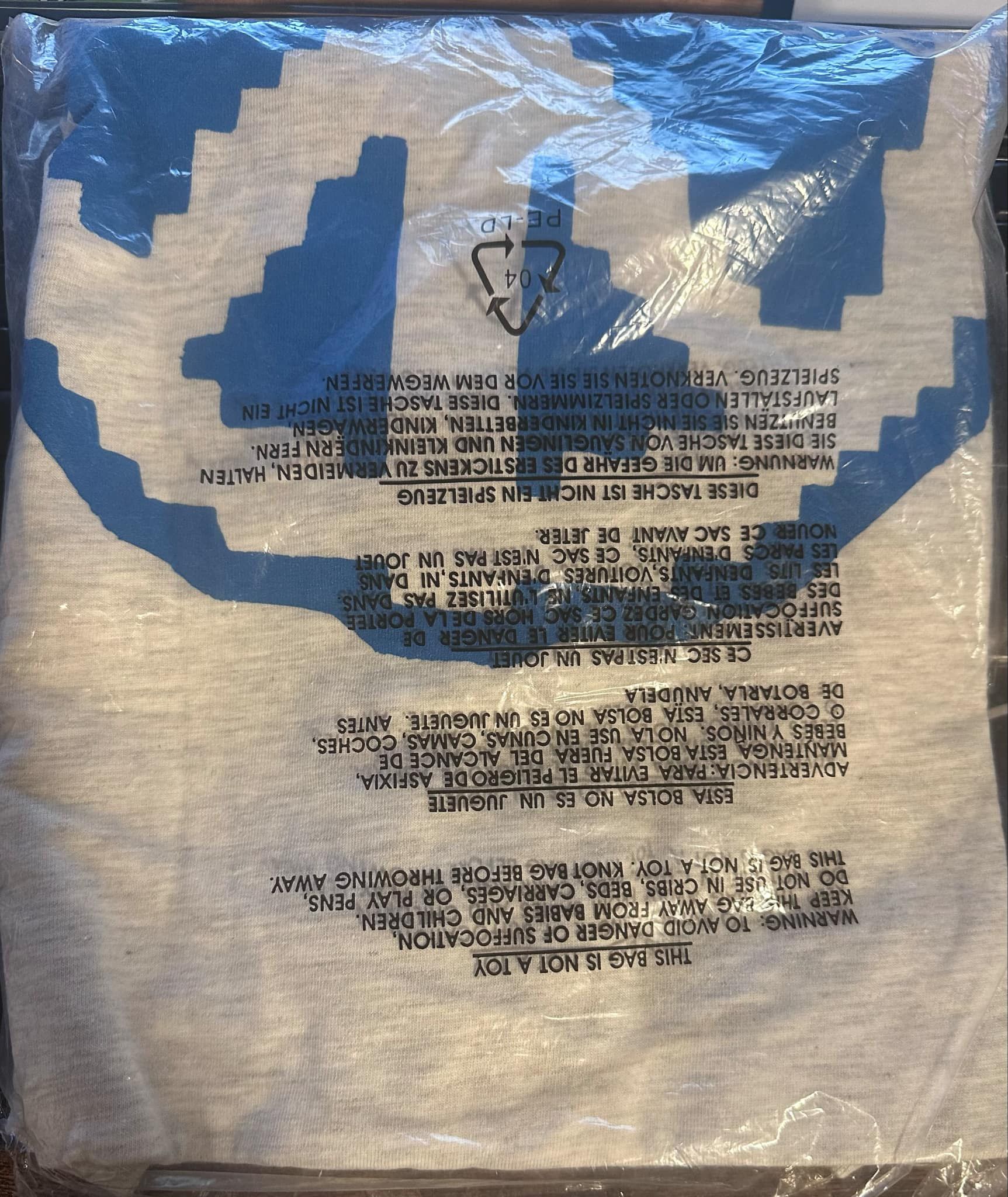 Market Market Pixel Peace Tee T-shirt Size US XL / EU 56 / 4 - 3 Thumbnail