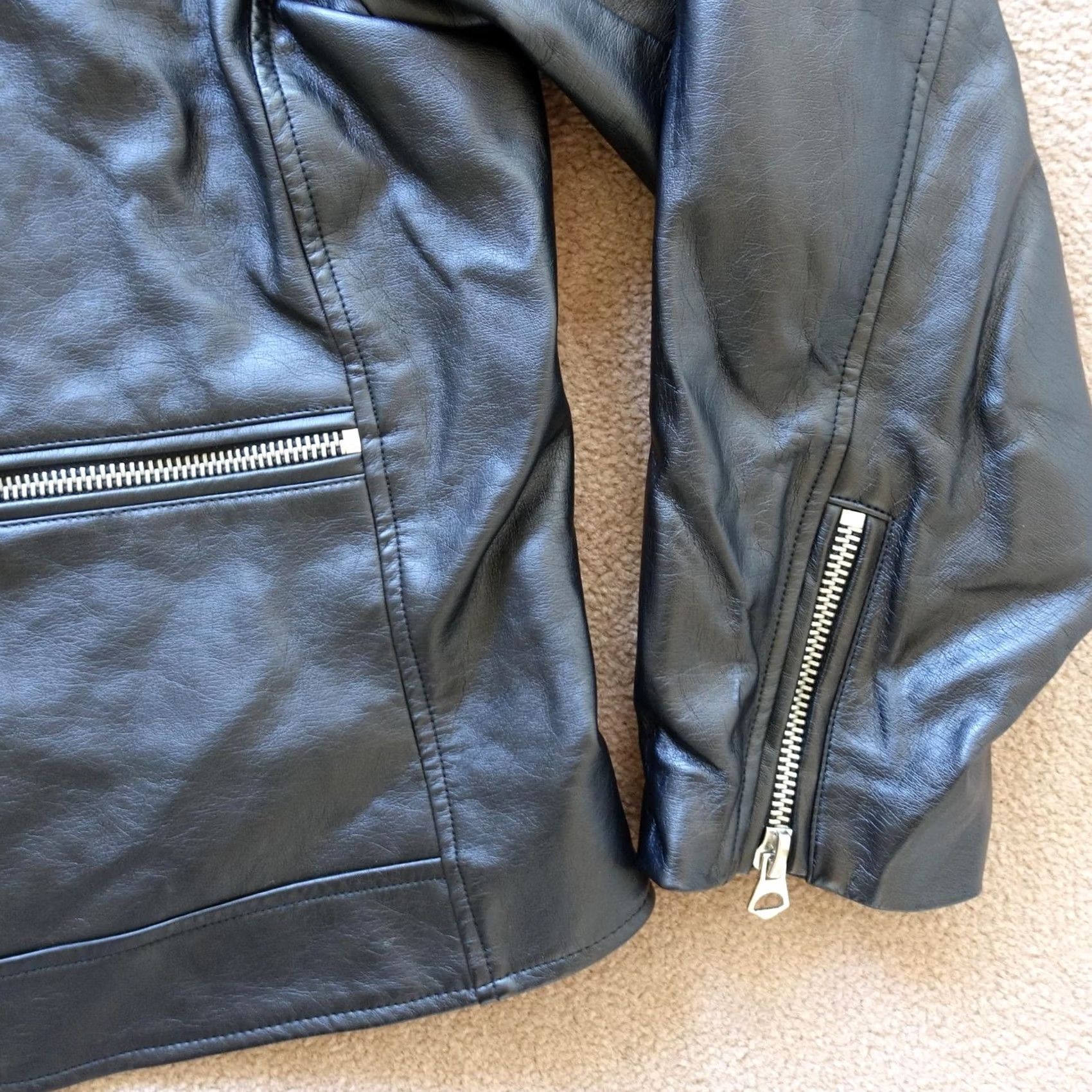 Torrid Torrid Jacket Womens 4 Black Faux Leather Moto Biker Asymmetrical Zip Pockets Jacket Womens 4 Black Faux Leather Moto Biker Zip Pockets Size S / US 4 / IT 40 - 4 Thumbnail