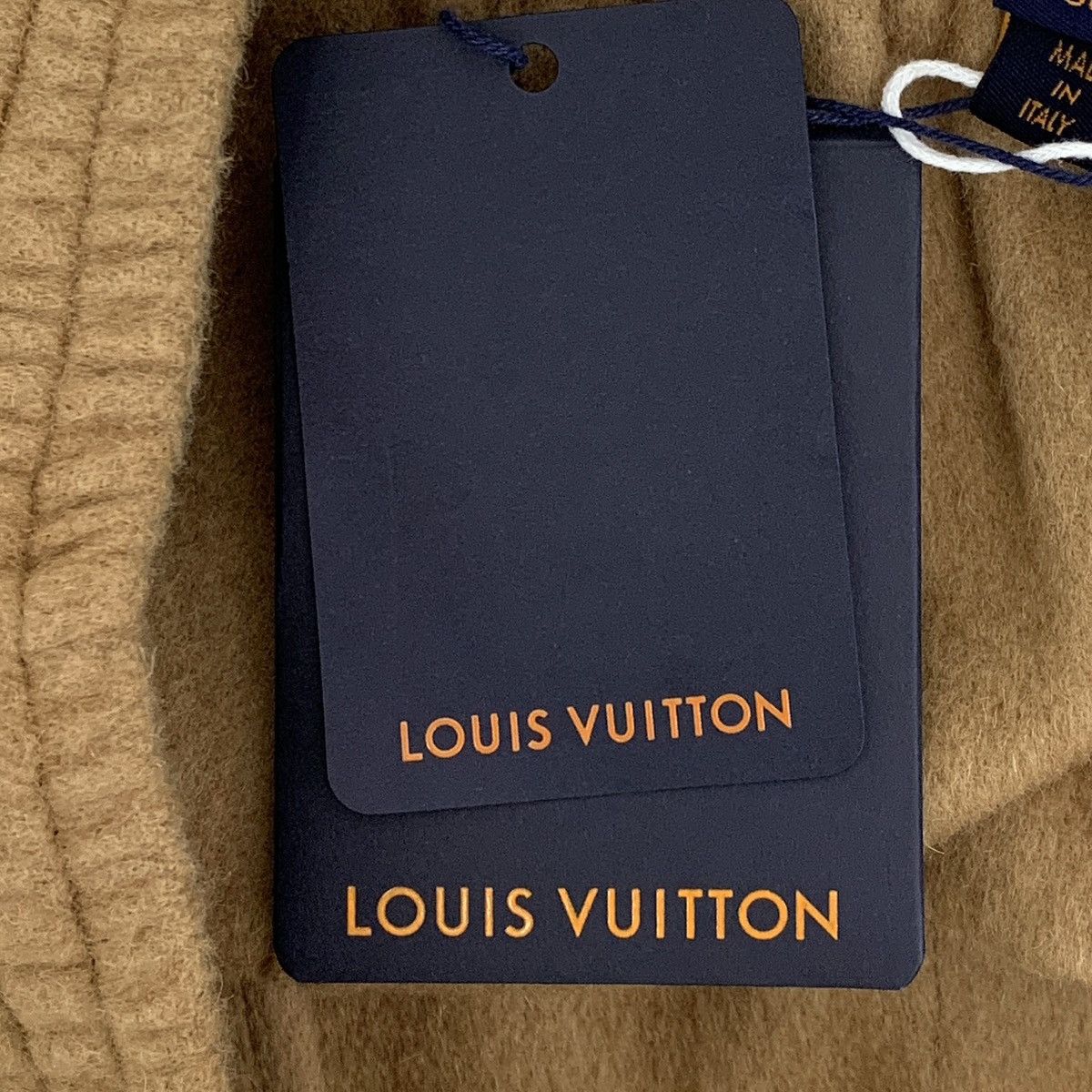 Louis Vuitton Louis Vuitton Leather Label Camel Hair Casual Shorts K26WX Size 25" / US 0 / IT 36 - 9 Thumbnail