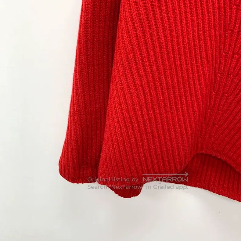 Acne Studios Acne Studios Red Wool V-Neck Long Sleeve Knit Sweater Size S / US 4 / IT 40 - 4 Thumbnail