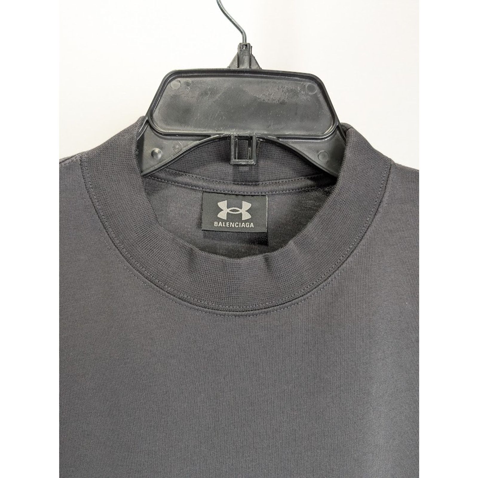 Balenciaga o1rshd1 Q:2/Under Armour Print Vint Medium Fit T-Shirt Black Size US M / EU 48-50 / 2 - 3 Thumbnail
