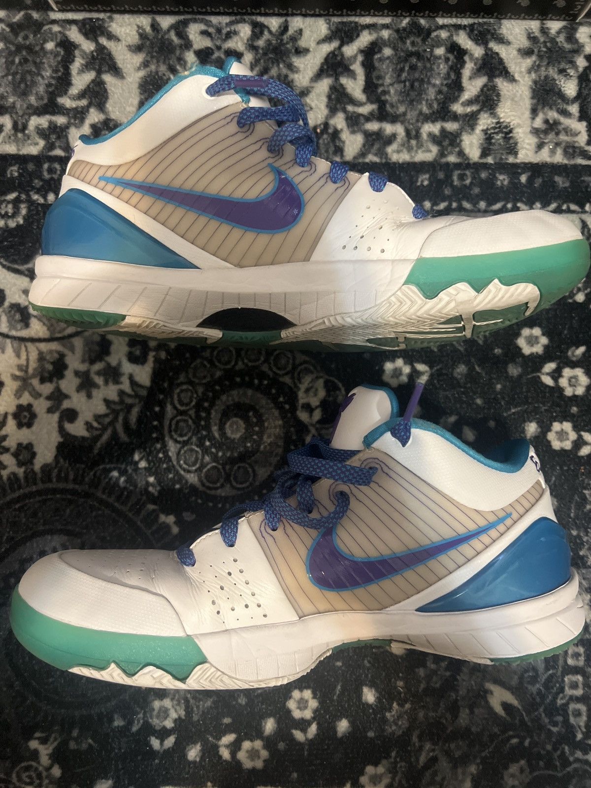 Nike NIKE KOBE 4 "DRAFT DAY" 2019 Size US 9.5 / EU 42-43 - 2 Thumbnail