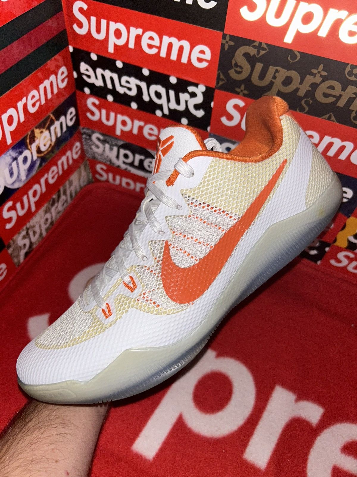 Nike Nike Kobe 11 TB Low Orange/White 856485-180 size 13 Rare Size US 13 / EU 46 - 6 Thumbnail