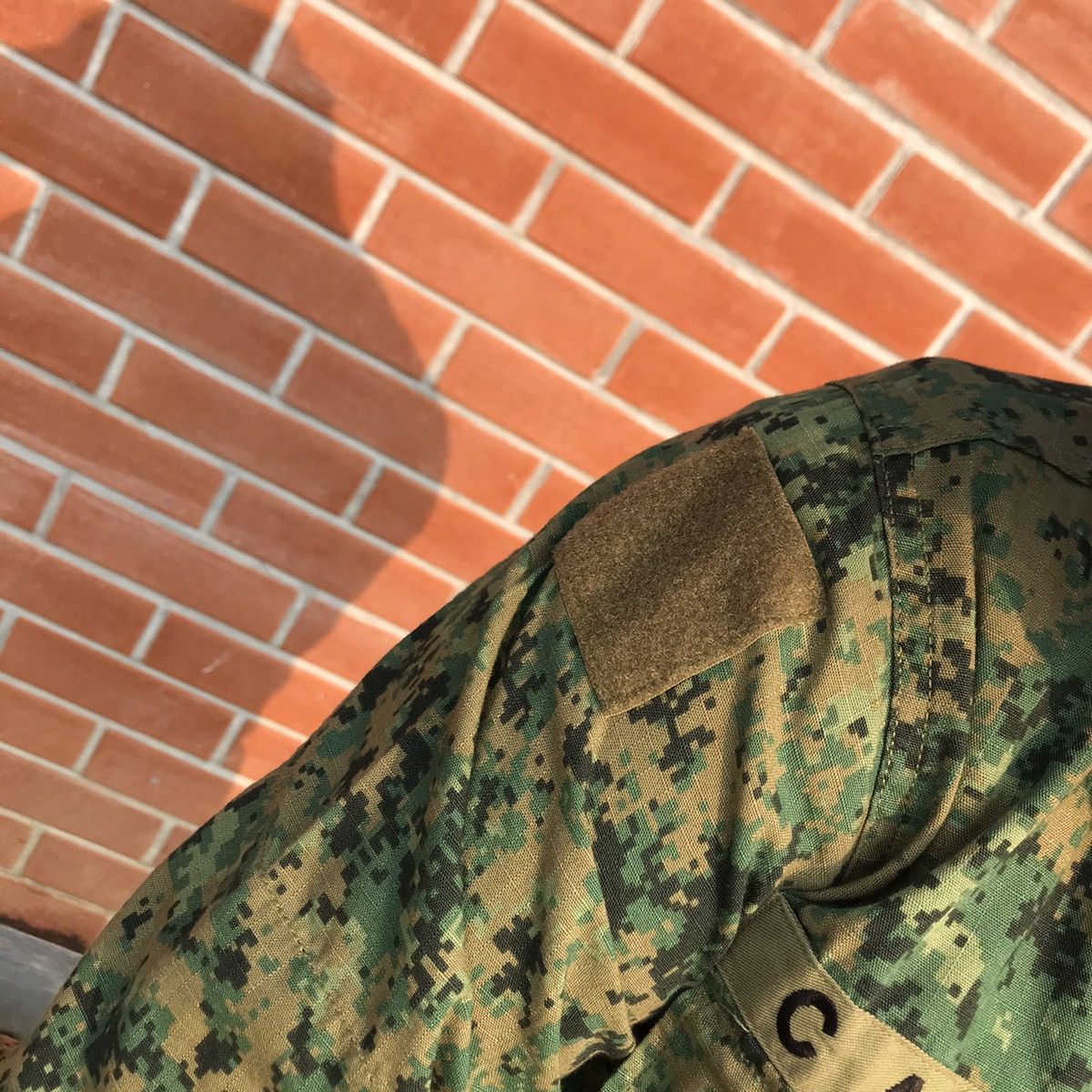 Army Of Me Singapore Army Milittary Official SAF Shirt Man Pixelised Size US L / EU 52-54 / 3 - 14 Thumbnail