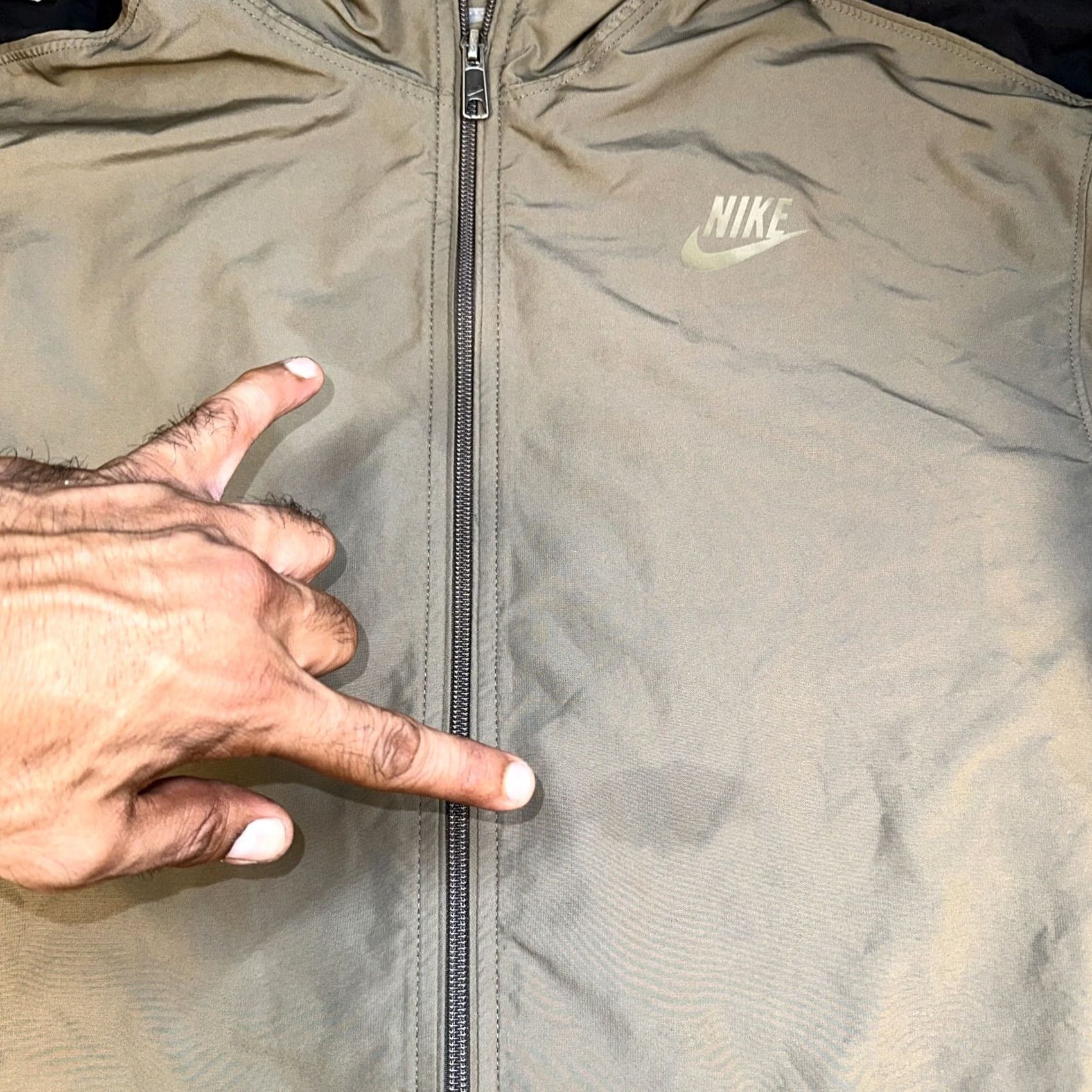 Nike VINTAGE Nike Windbreaker Jacket 90s XL Men Brown Windbreaker Lined Jacket Size US XL / EU 56 / 4 - 3 Thumbnail
