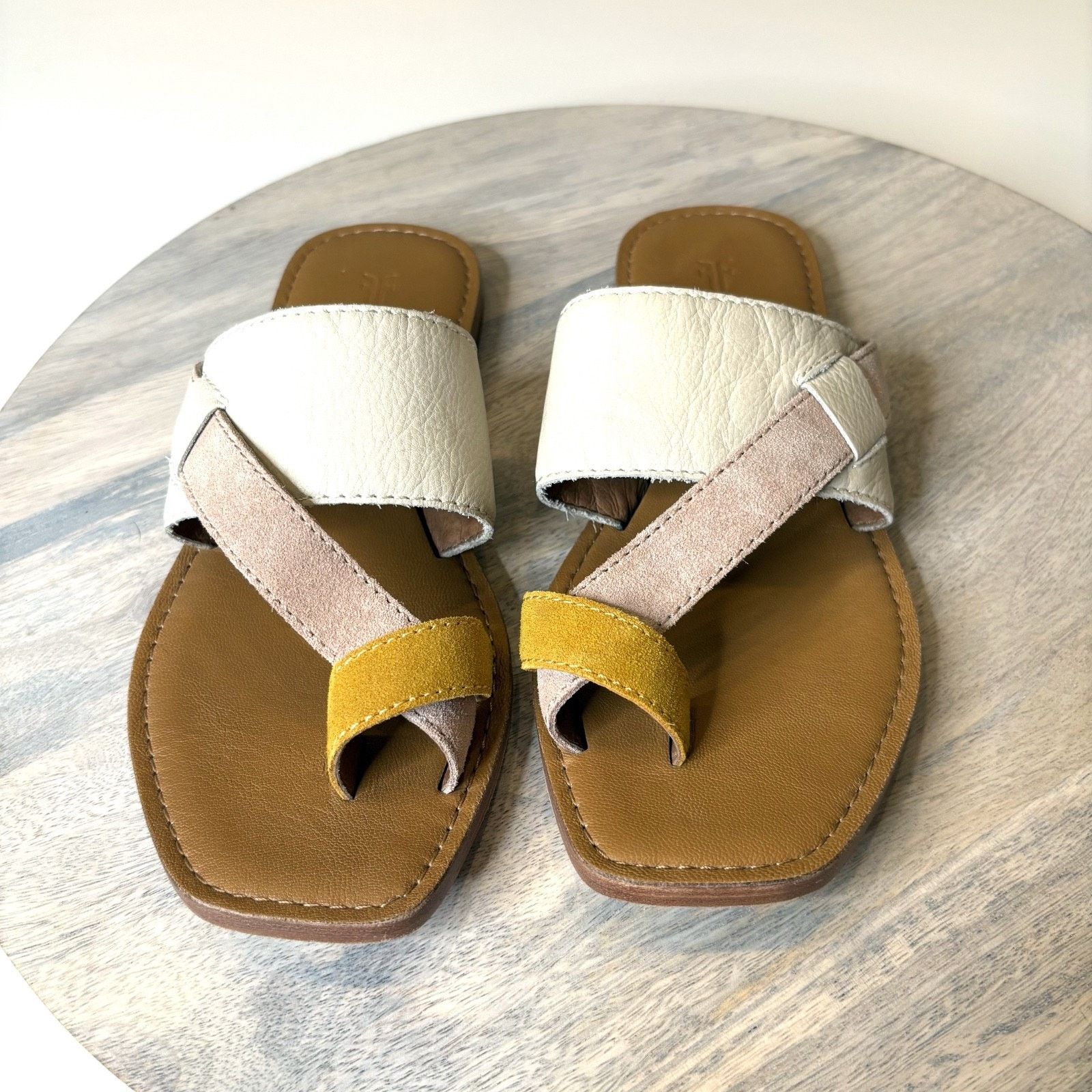 Frye Frye Felix Sandals Women's 7M Leather Slip On Slide Flats Size US 7 / IT 37 - 4 Thumbnail