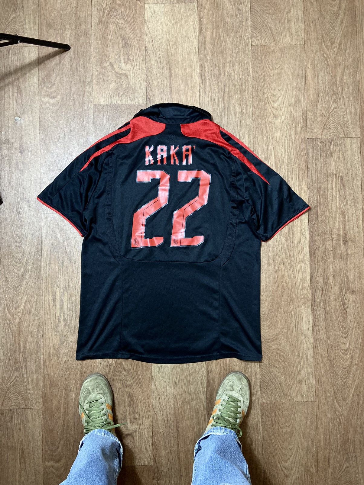AC MILAN KAKA #22 LEGENDARY SOCCER JERSEY BLOCK CORE SHIRT