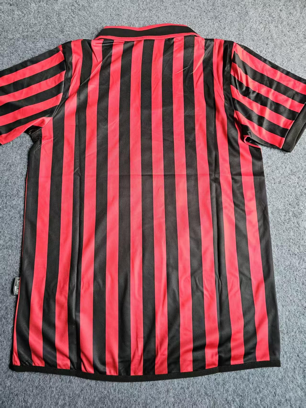Other 1999 2000 AC Milan Jersey Home S Size US S / EU 44-46 / 1 - 3 Thumbnail