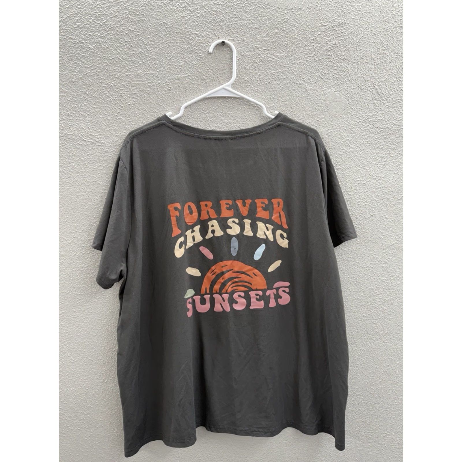 Shein SHEIN Womens Shirt 4XL Gray Chasing Sunsets Short Sleeve Shirt Womens 4XL Gray Chasing Sunsets Short Sleeve Size XXL / US 16-18 / IT 52-54 - 6 Thumbnail
