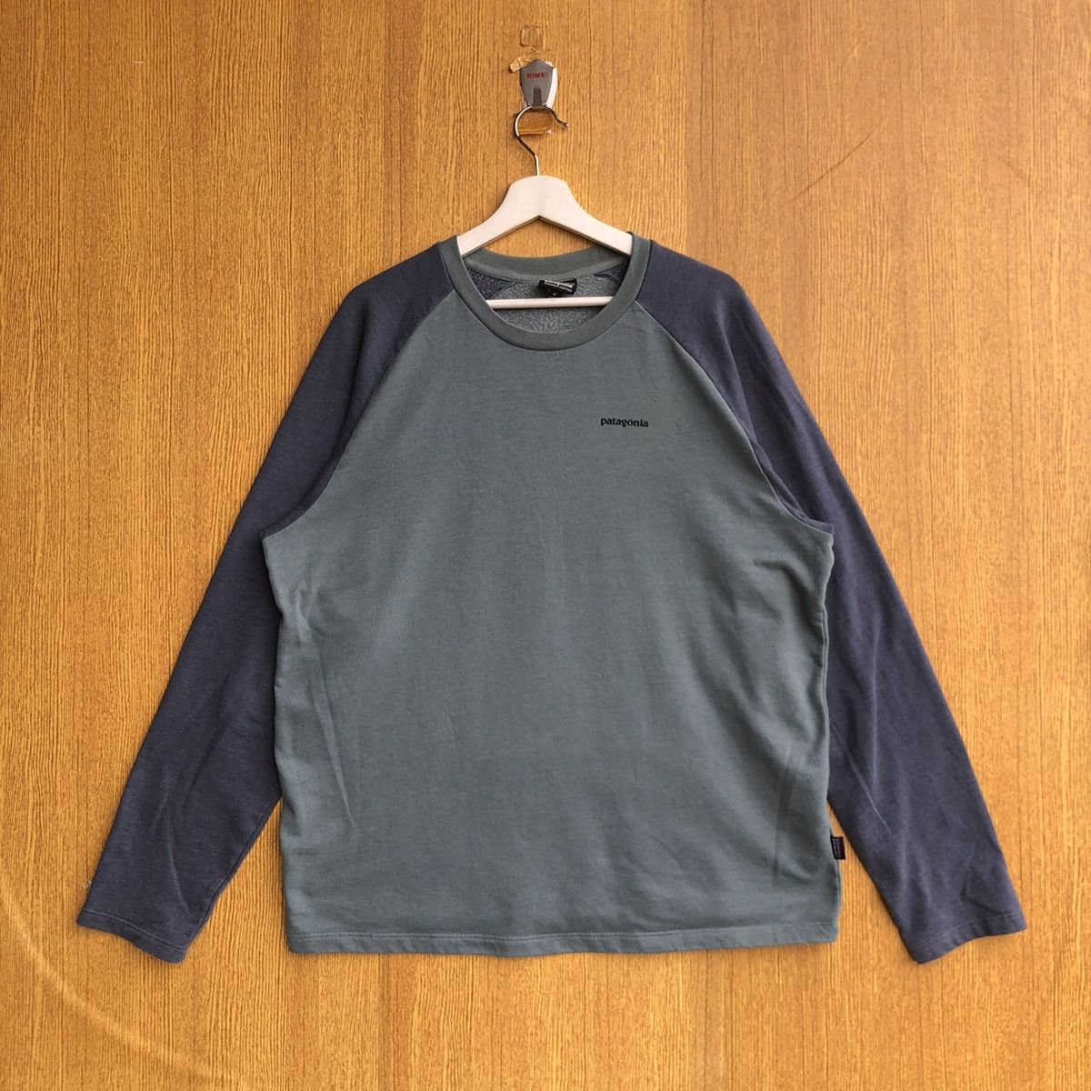 Patagonia Vintage Patagonia Long Sleeve T-shirt Big Logo Size US XXL / EU 58 / 5 - 2 Thumbnail
