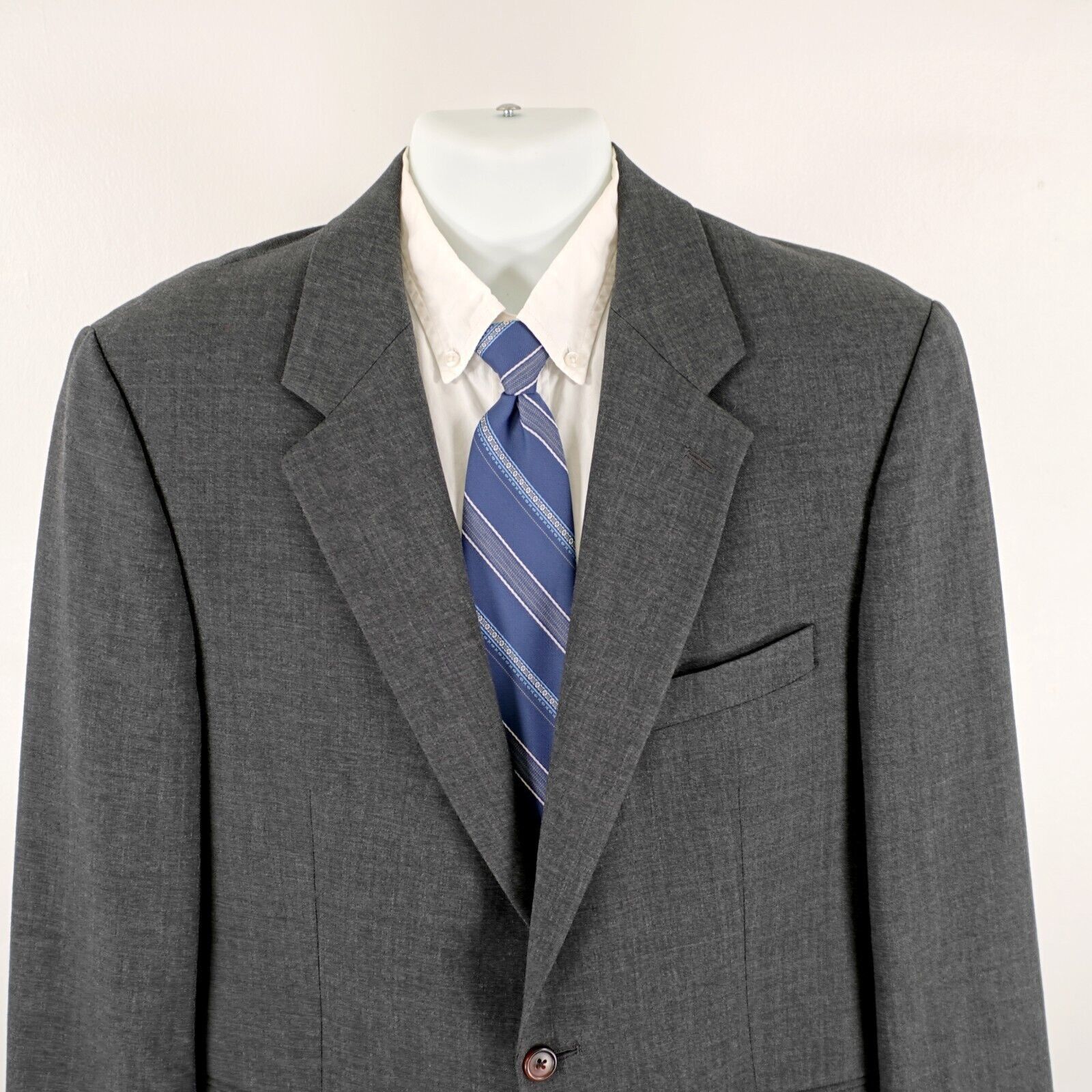 Chaps Chaps Ralph Lauren Wool Gray 2 Button Blazer 42R Size 42R - 1 Thumbnail