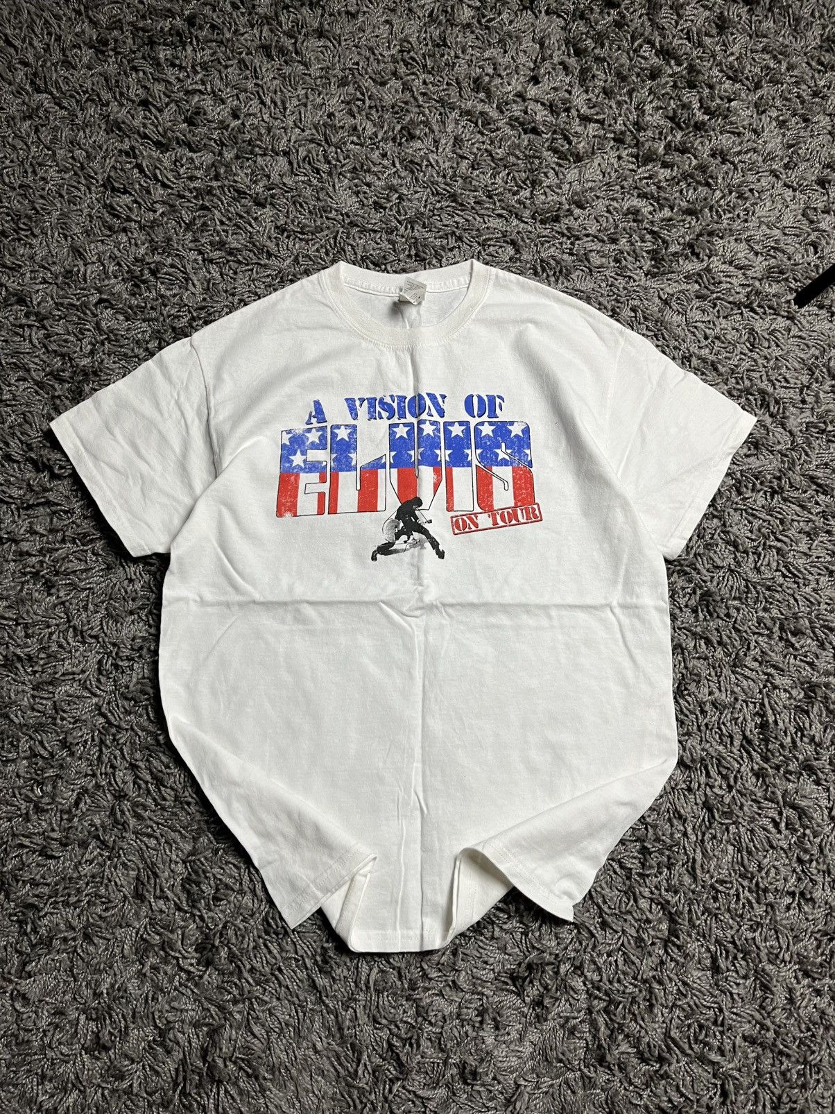 Gildan Elvis Presley Tribute Tour Tee American Flag Graphic Size US M / EU 48-50 / 2 - 2 Thumbnail