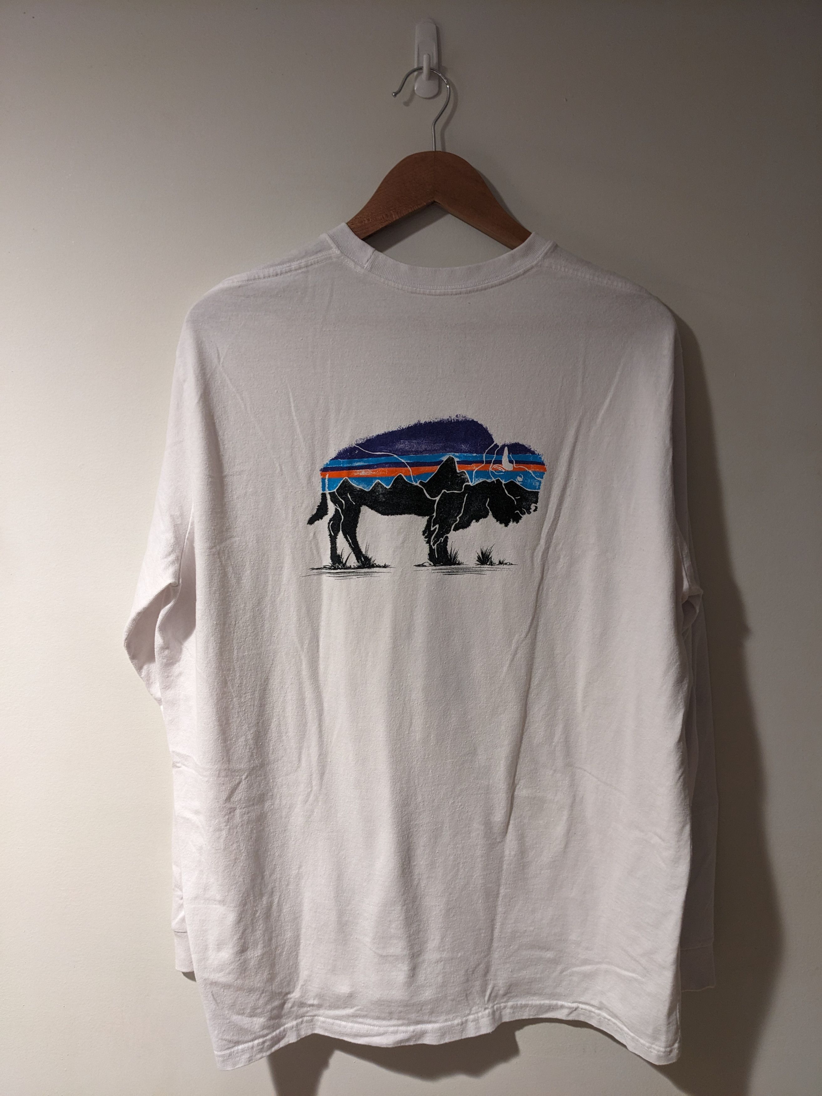 Designer × Patagonia Patagonia Buffalo Logo Responsibili-Tee Regular Long-Sleeve Size US XL / EU 56 / 4 - 1 Thumbnail