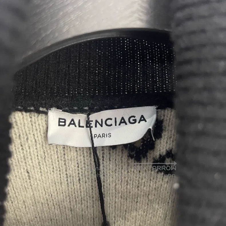 Balenciaga Balenciaga Logo bullet screen high-neck sweater Size XXS / US 00 / IT 34 - 3 Thumbnail
