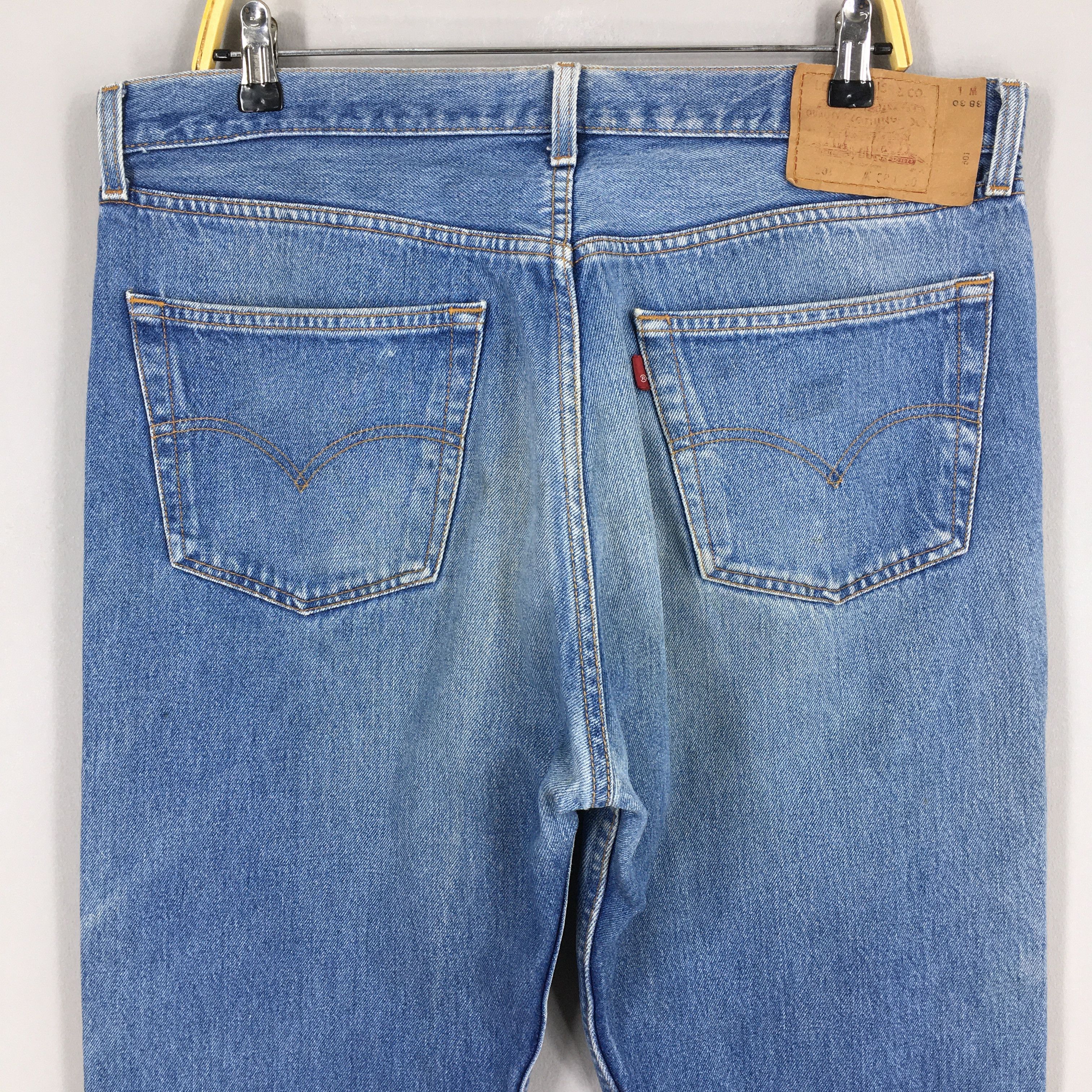 Size 36x30 Vintage 90s Levi's 501 Faded Blue Jeans