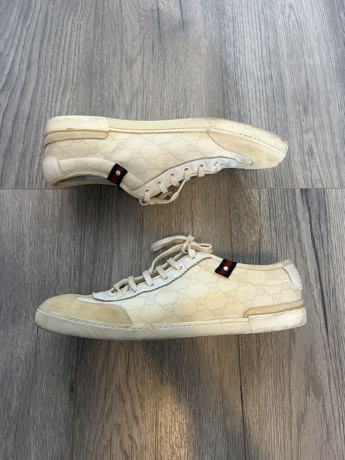Gucci Gucci Off-White Monogram Low-Top Sneakers - Size 9 G Size US 9 / EU 42 - 1 Thumbnail