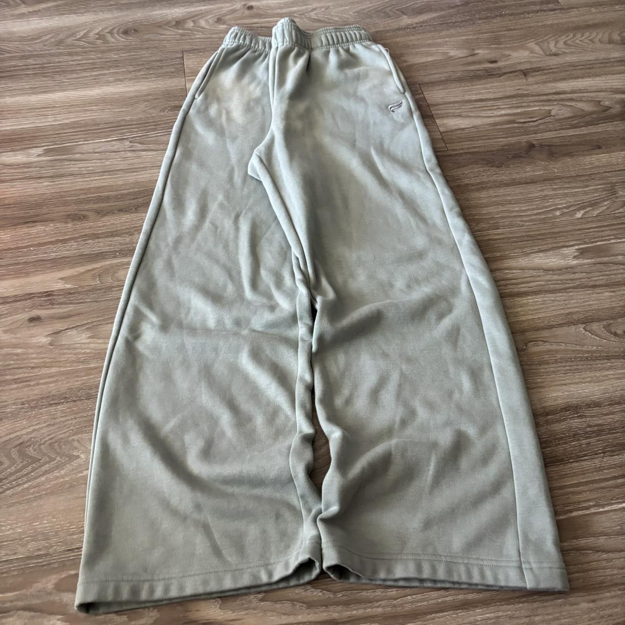 Japanese Brand Crazy Vintage Y2K/2000s Baggy Sage Green Skater Style Essential Sweatpants! Size M Size US 30 / EU 46 - 3 Thumbnail