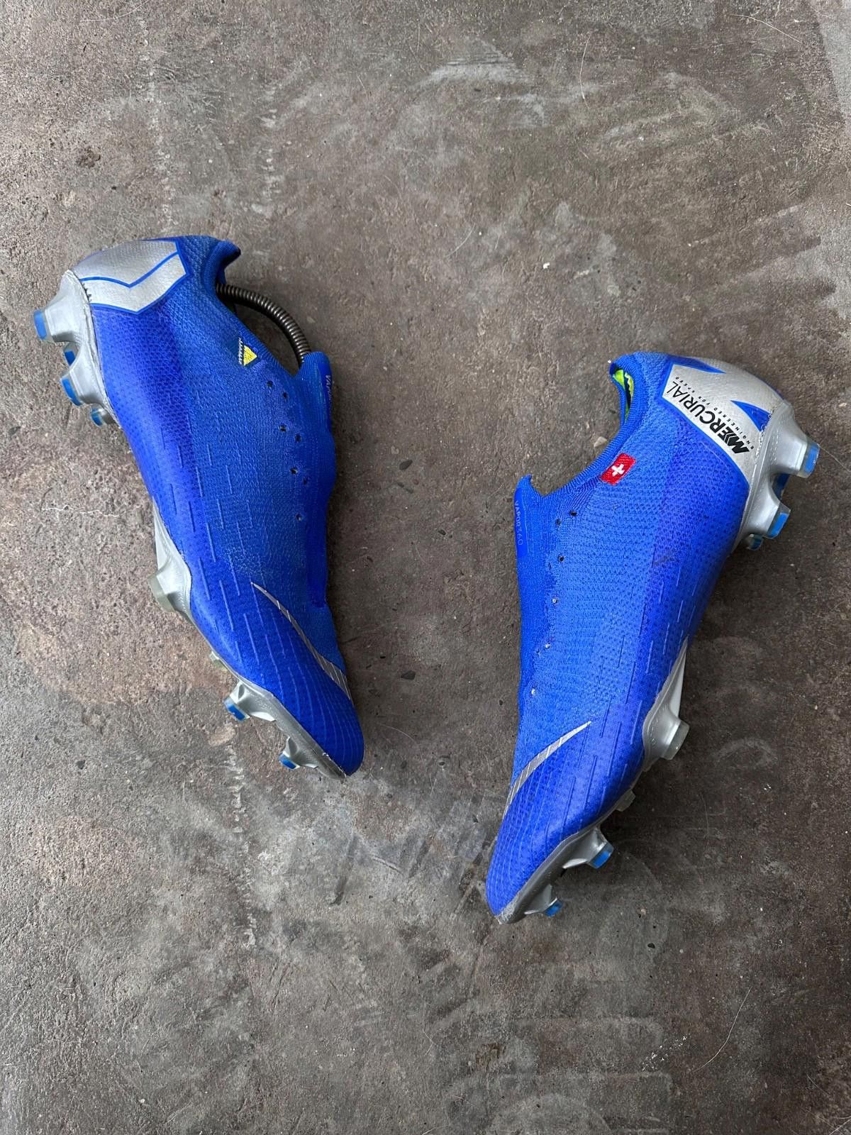 Nike NIKE Mercurial Vapor 12 Elite FG Soccer Cleats Boots US12 Size US 12 / EU 45 - 1 Thumbnail
