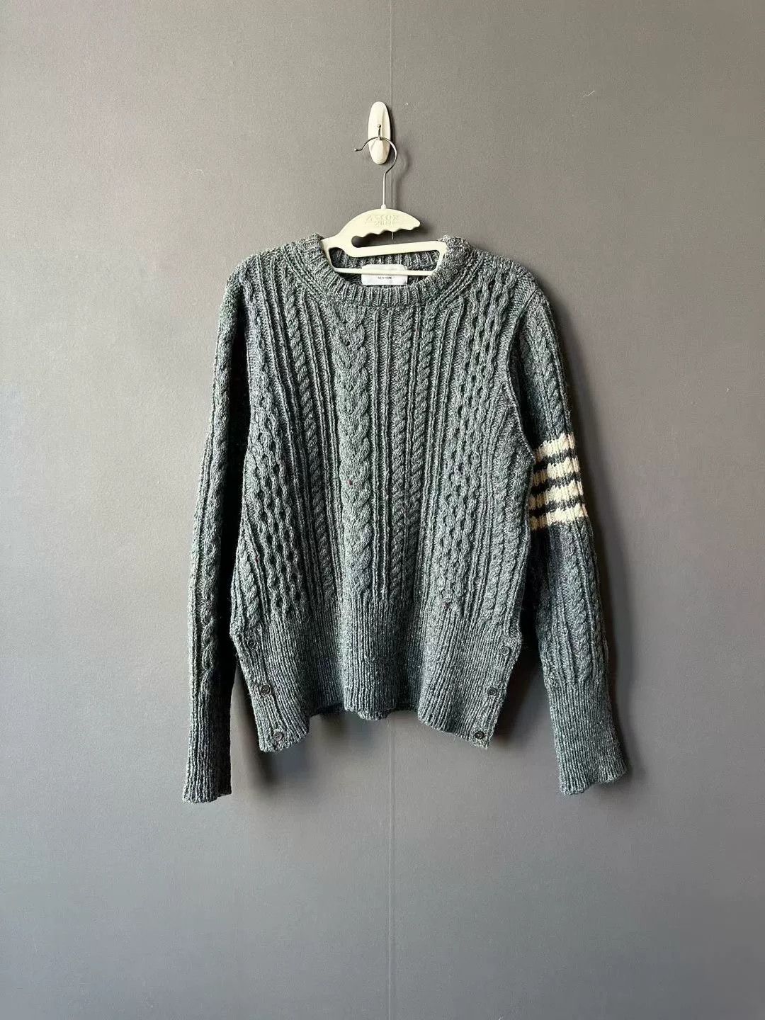Thom Browne thom browne gray cable knit sweater Size US M / EU 48-50 / 2 - 1 Thumbnail